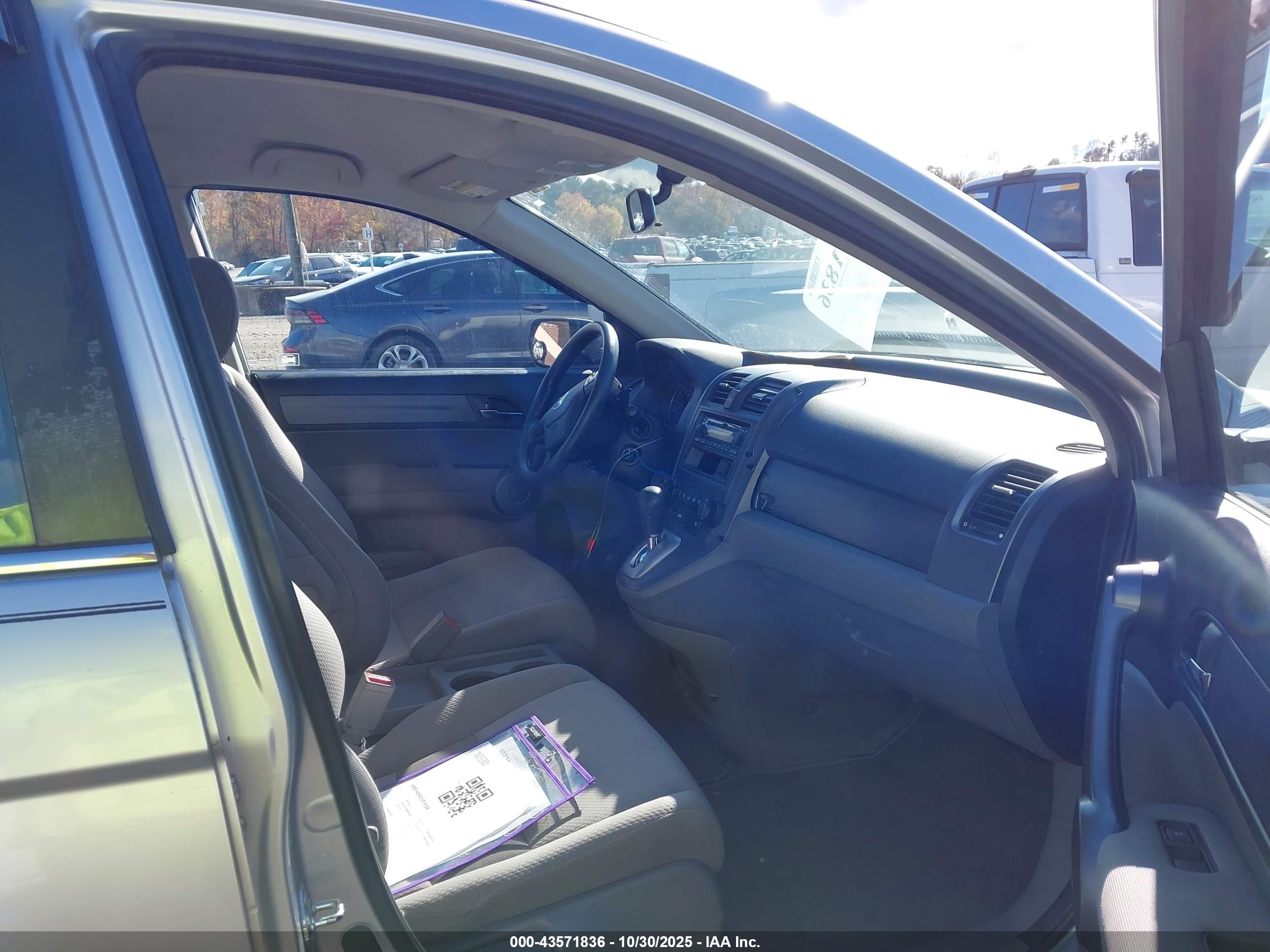 HONDA CR-V image 5
