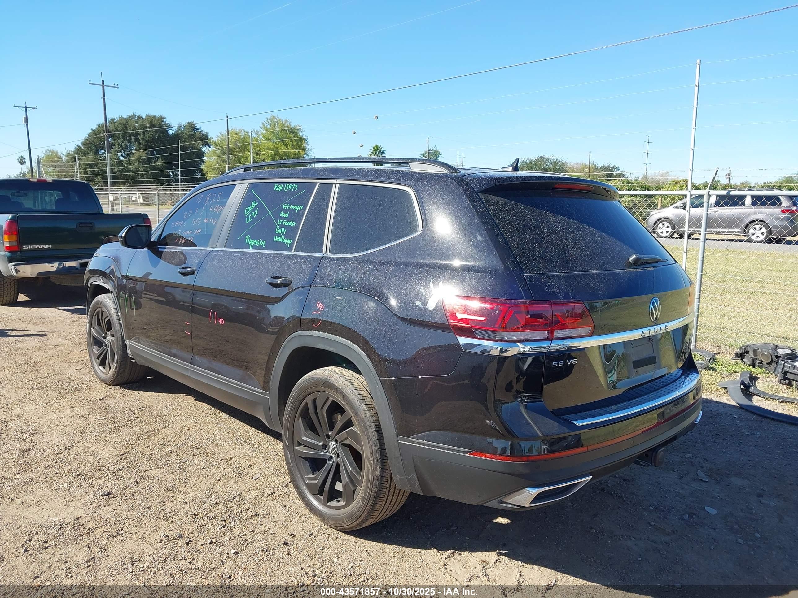 VOLKSWAGEN ATLAS image 3