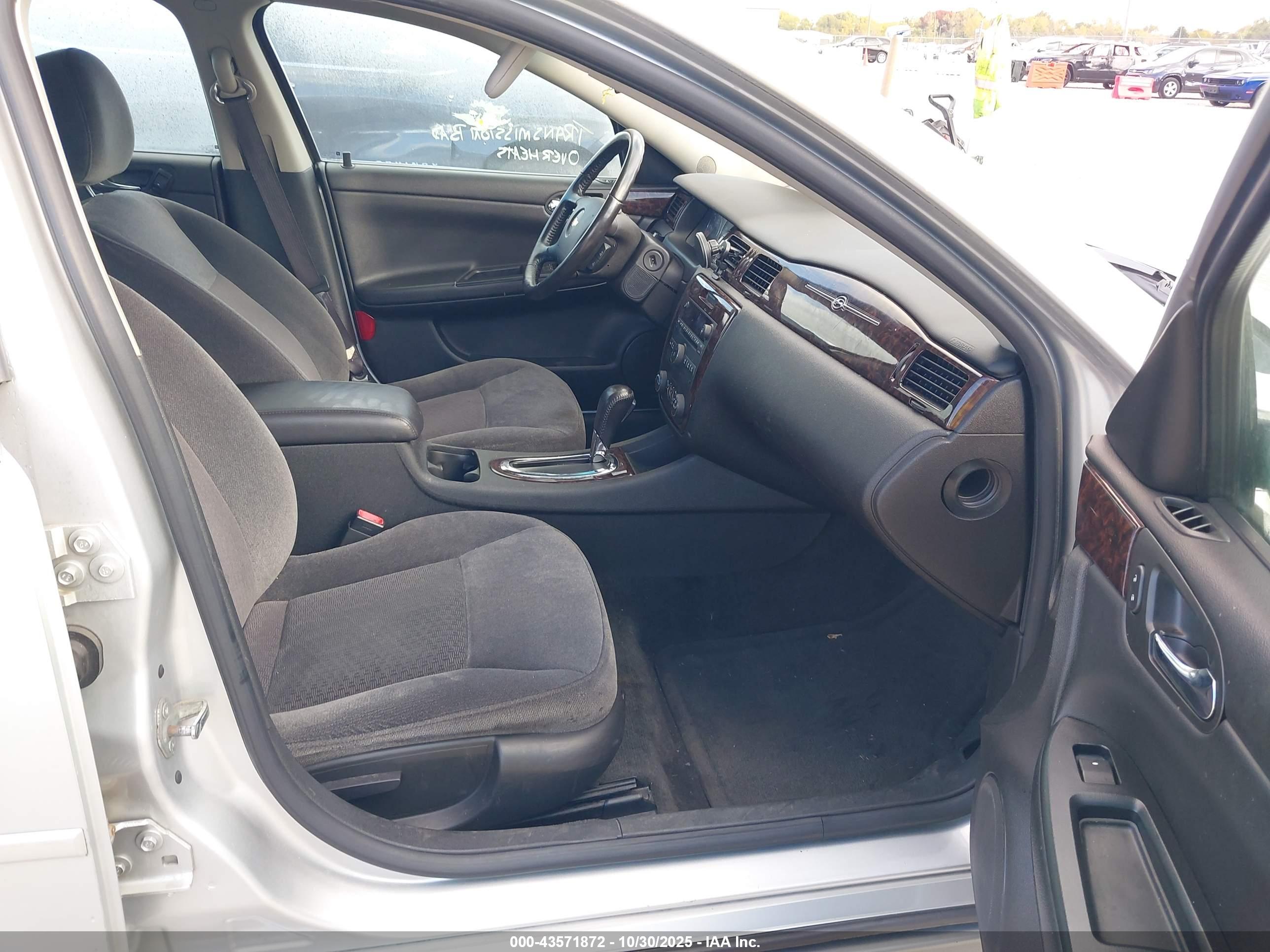CHEVROLET IMPALA image 5