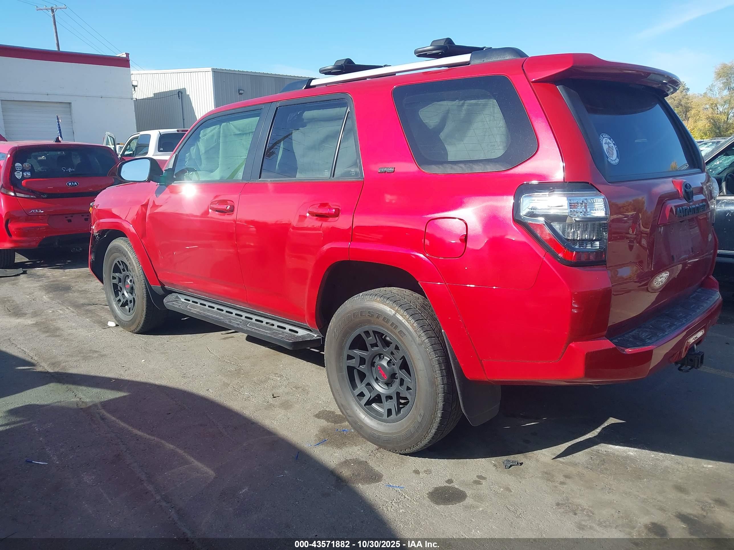 TOYOTA 4RUNNER image 3
