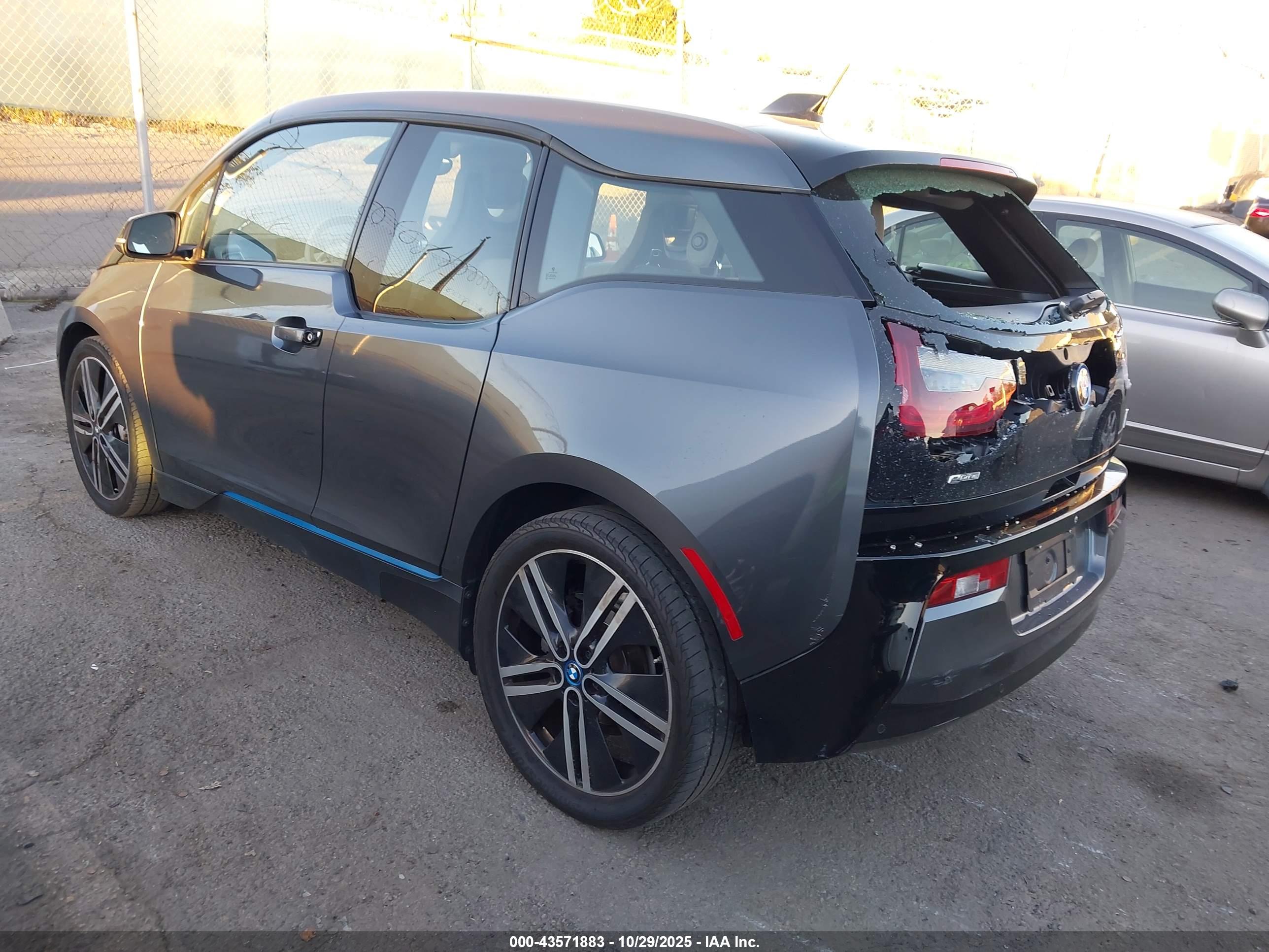 BMW I3 image 3