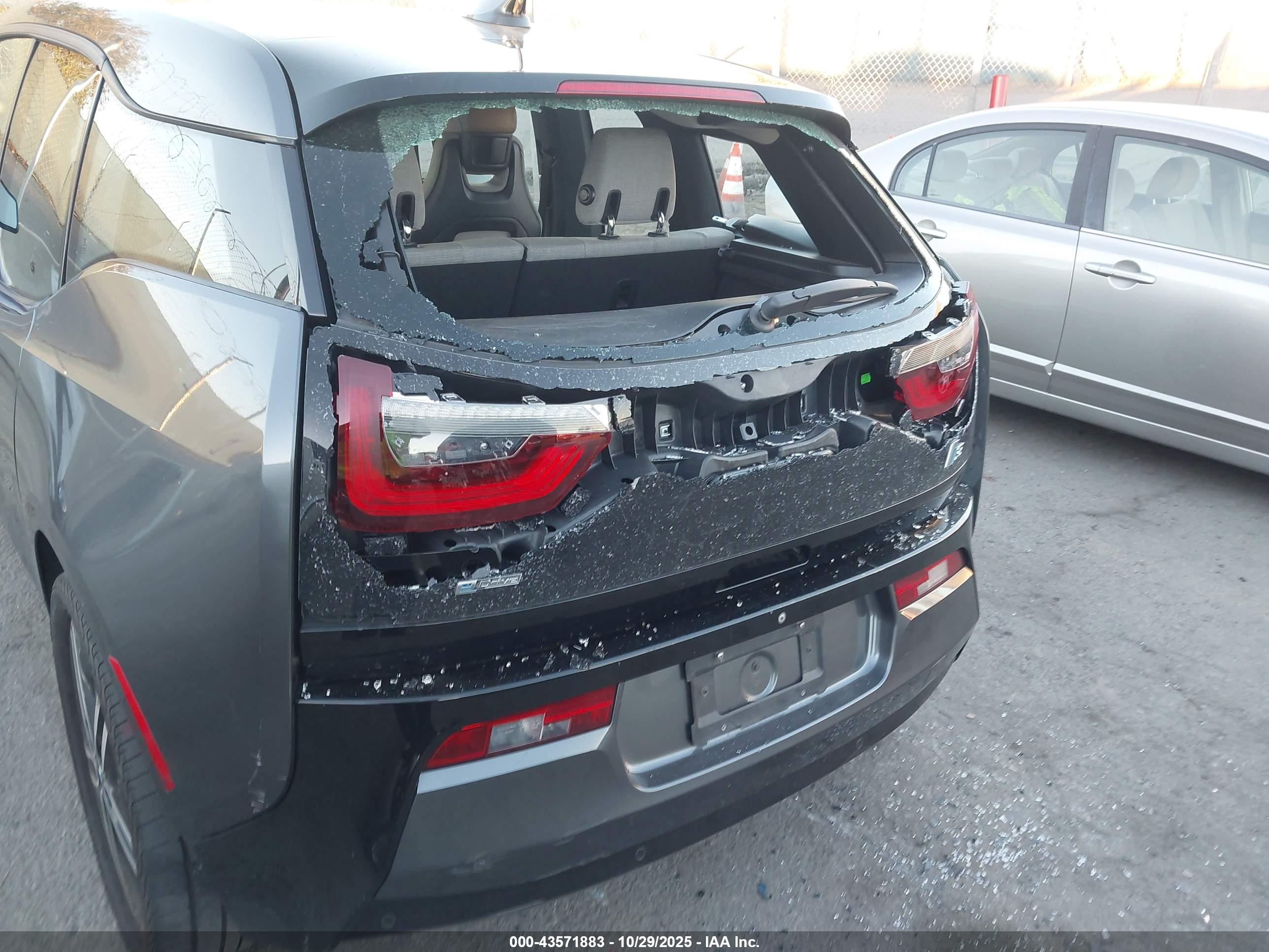 BMW I3 image 6