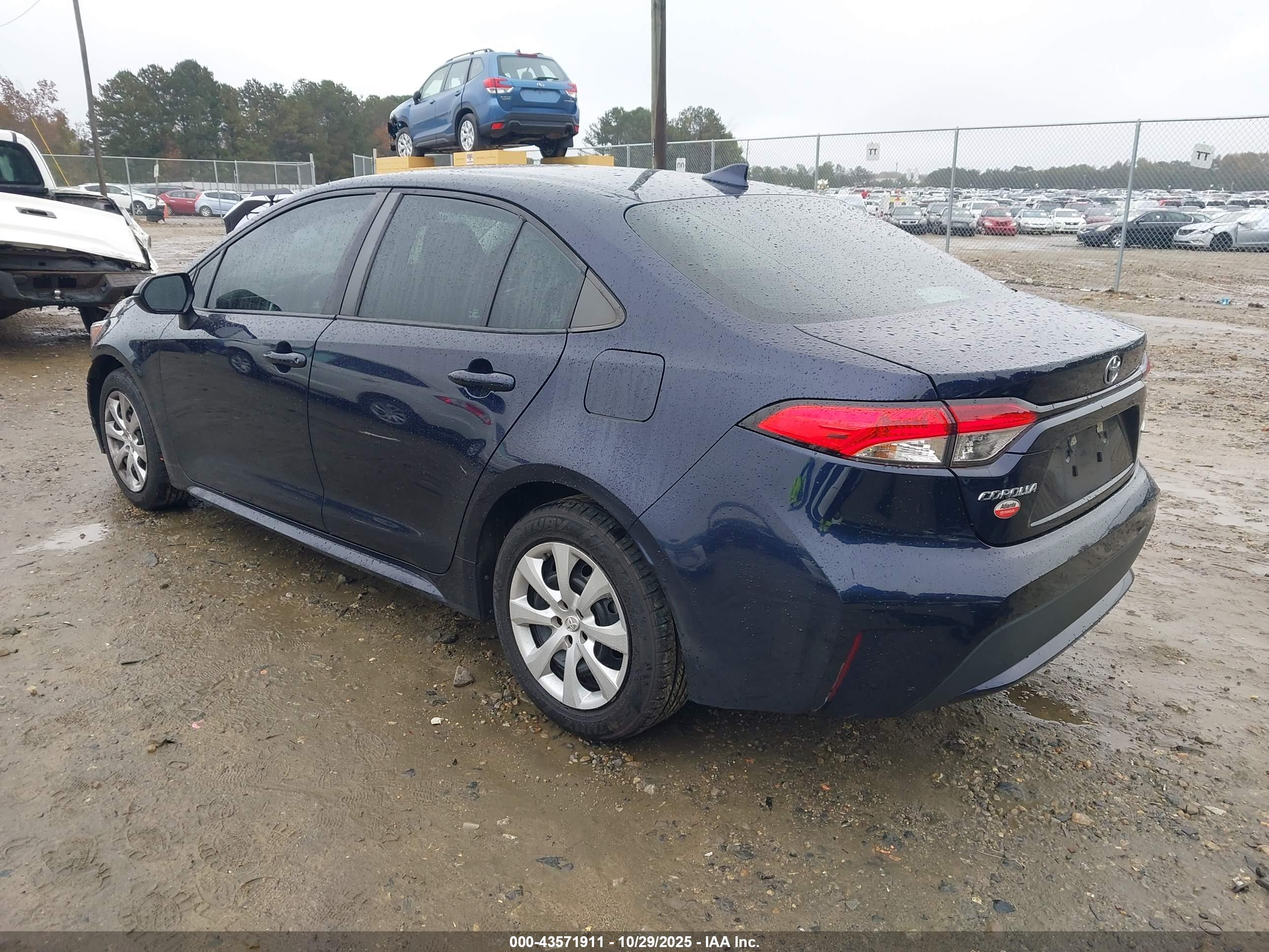 TOYOTA COROLLA image 3