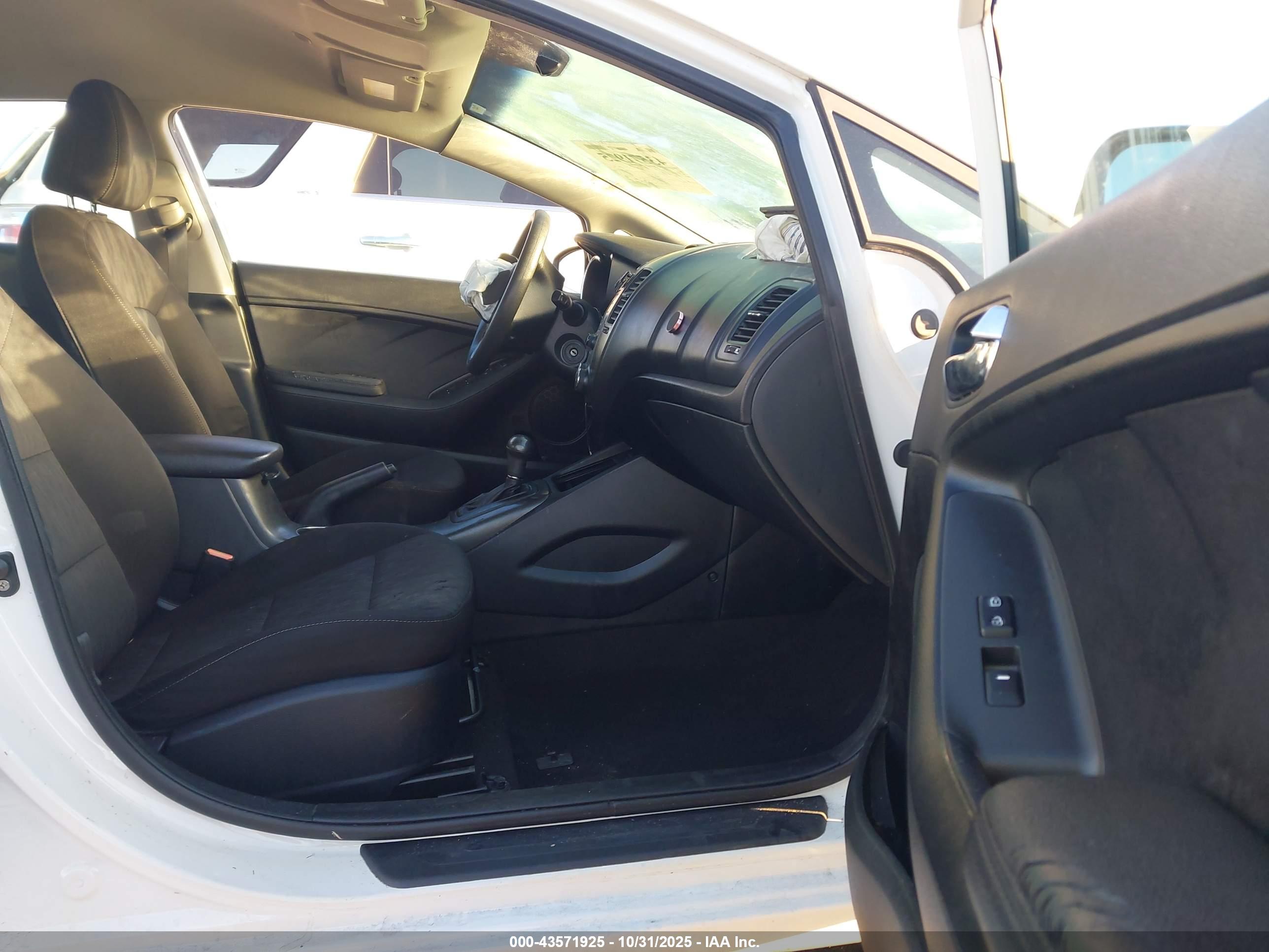 KIA FORTE image 5