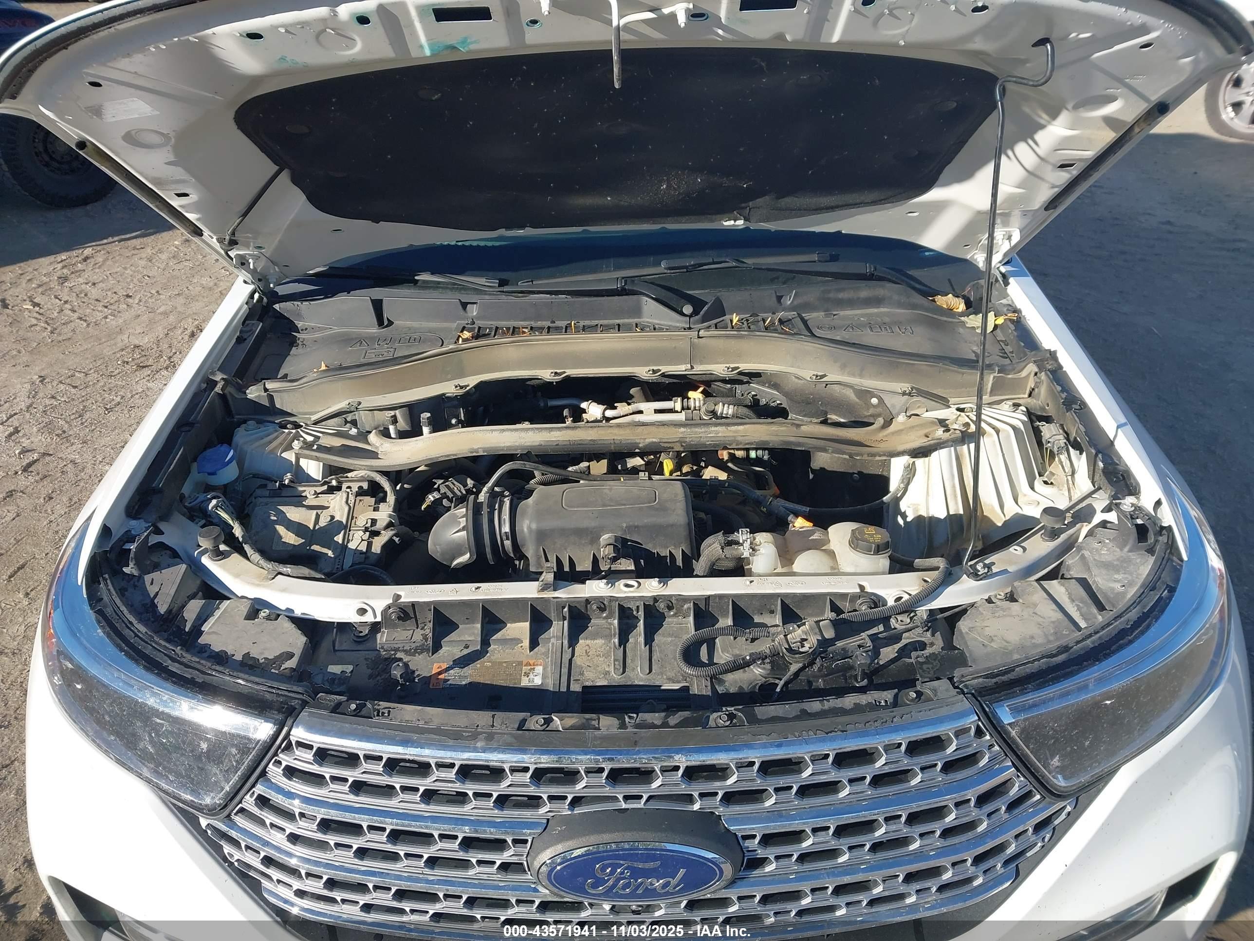 FORD EXPLORER image 10