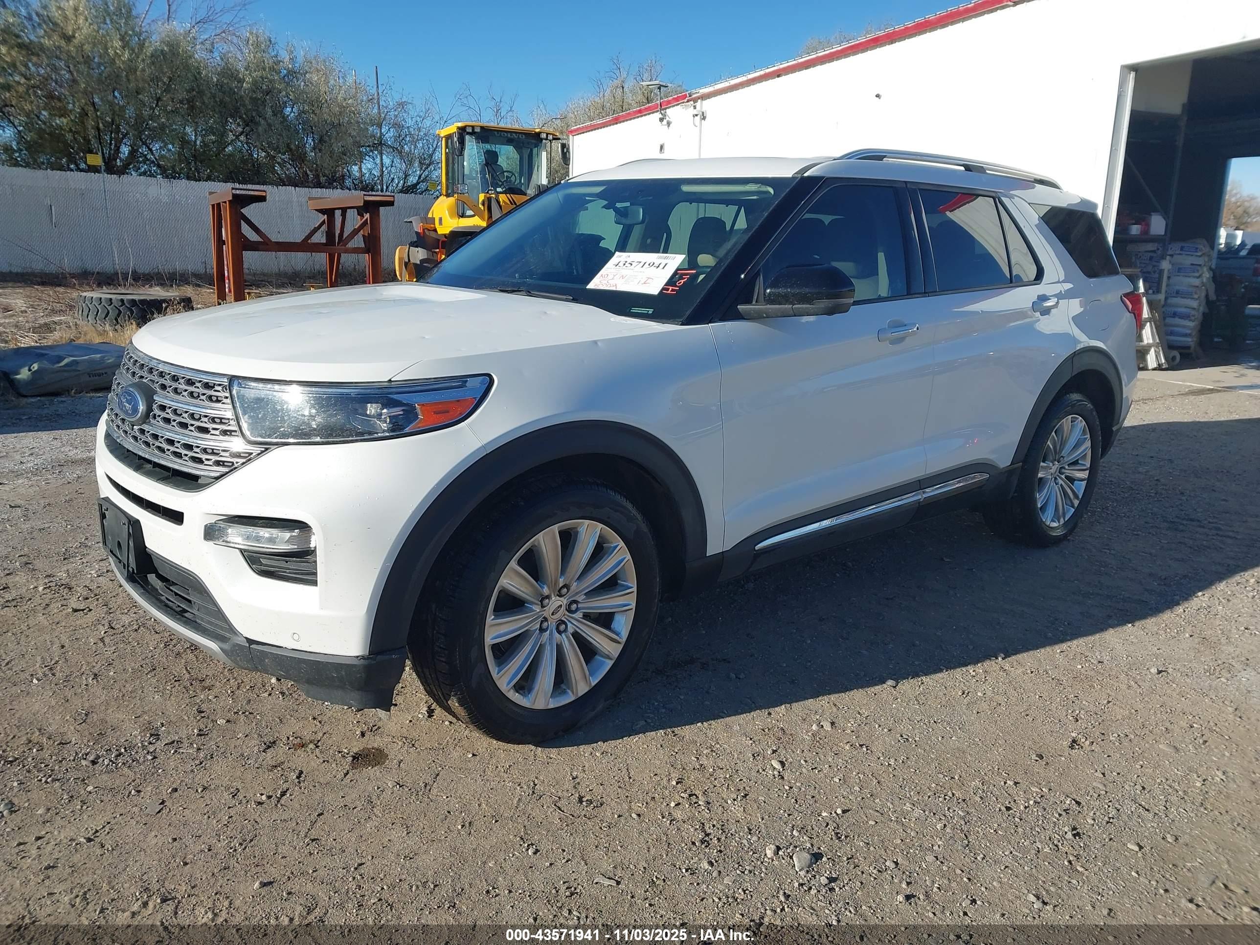 FORD EXPLORER image 2