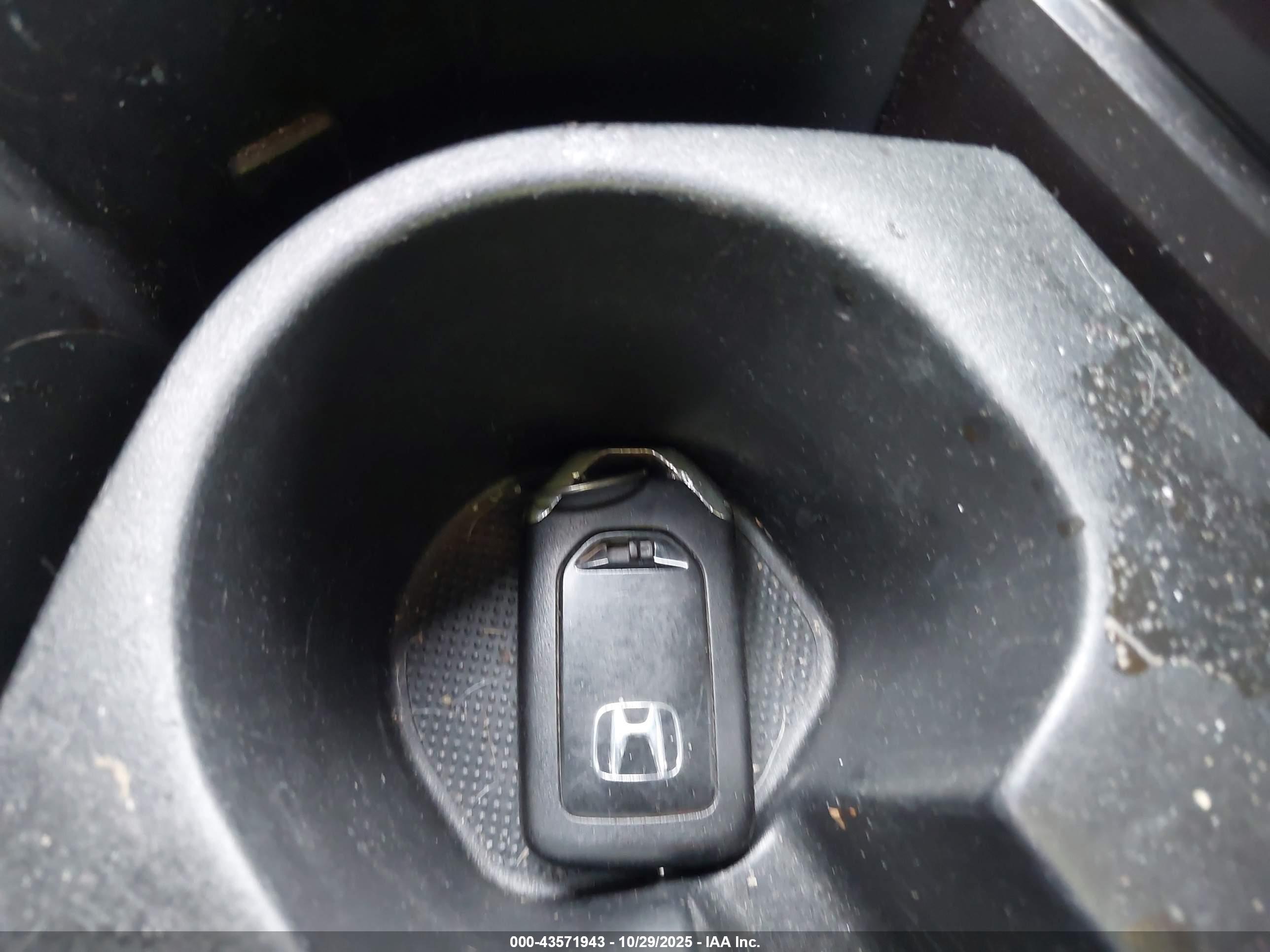 HONDA CIVIC image 11