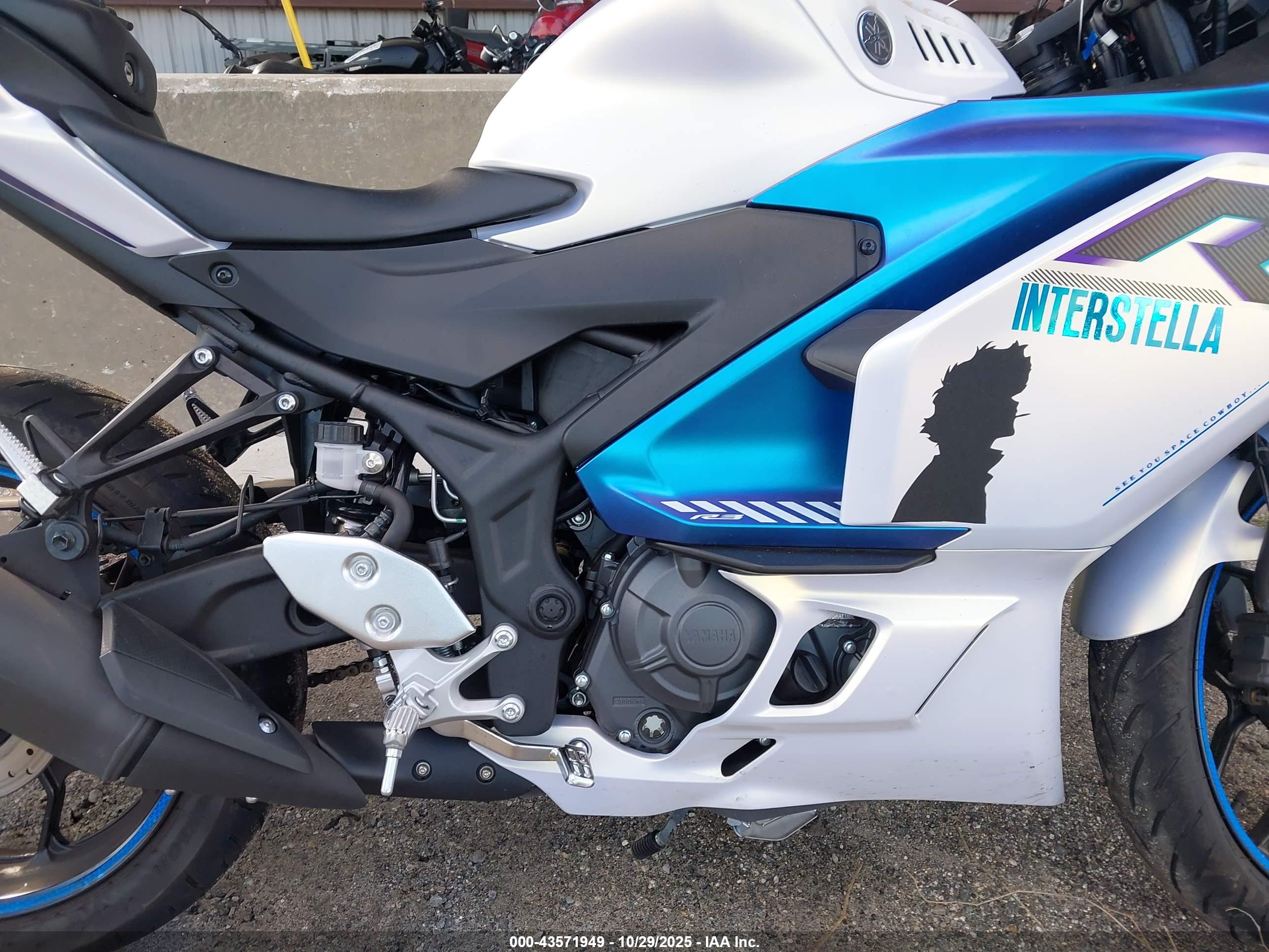 YAMAHA YFZ320 image 8
