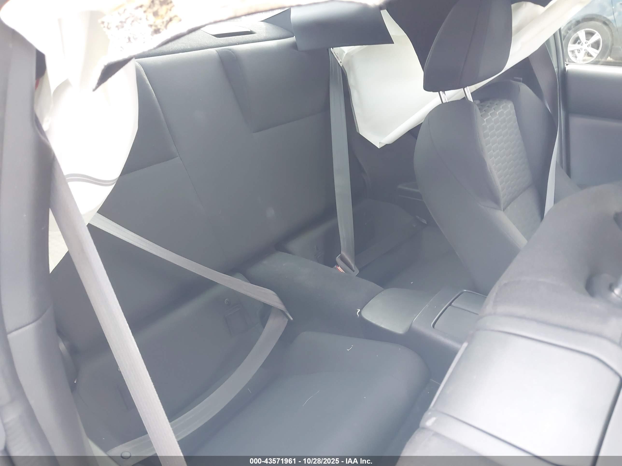 TOYOTA GR86 image 8
