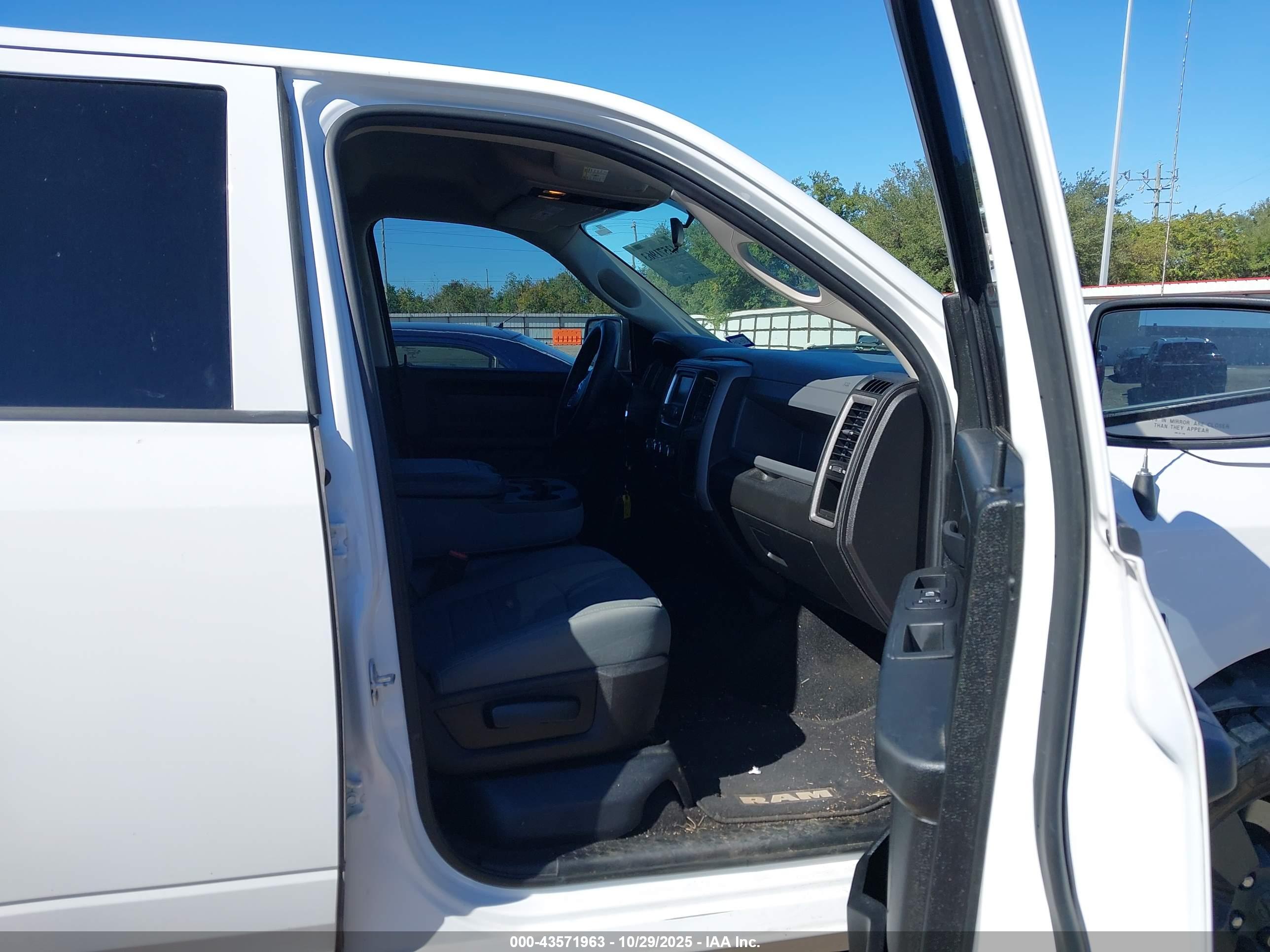 RAM 1500 image 5