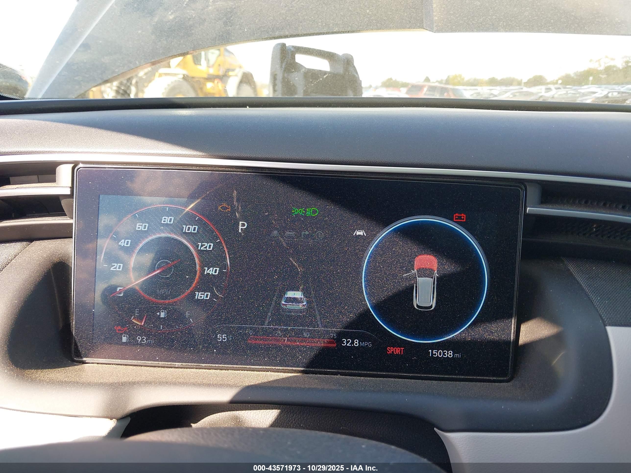 HYUNDAI TUCSON image 7