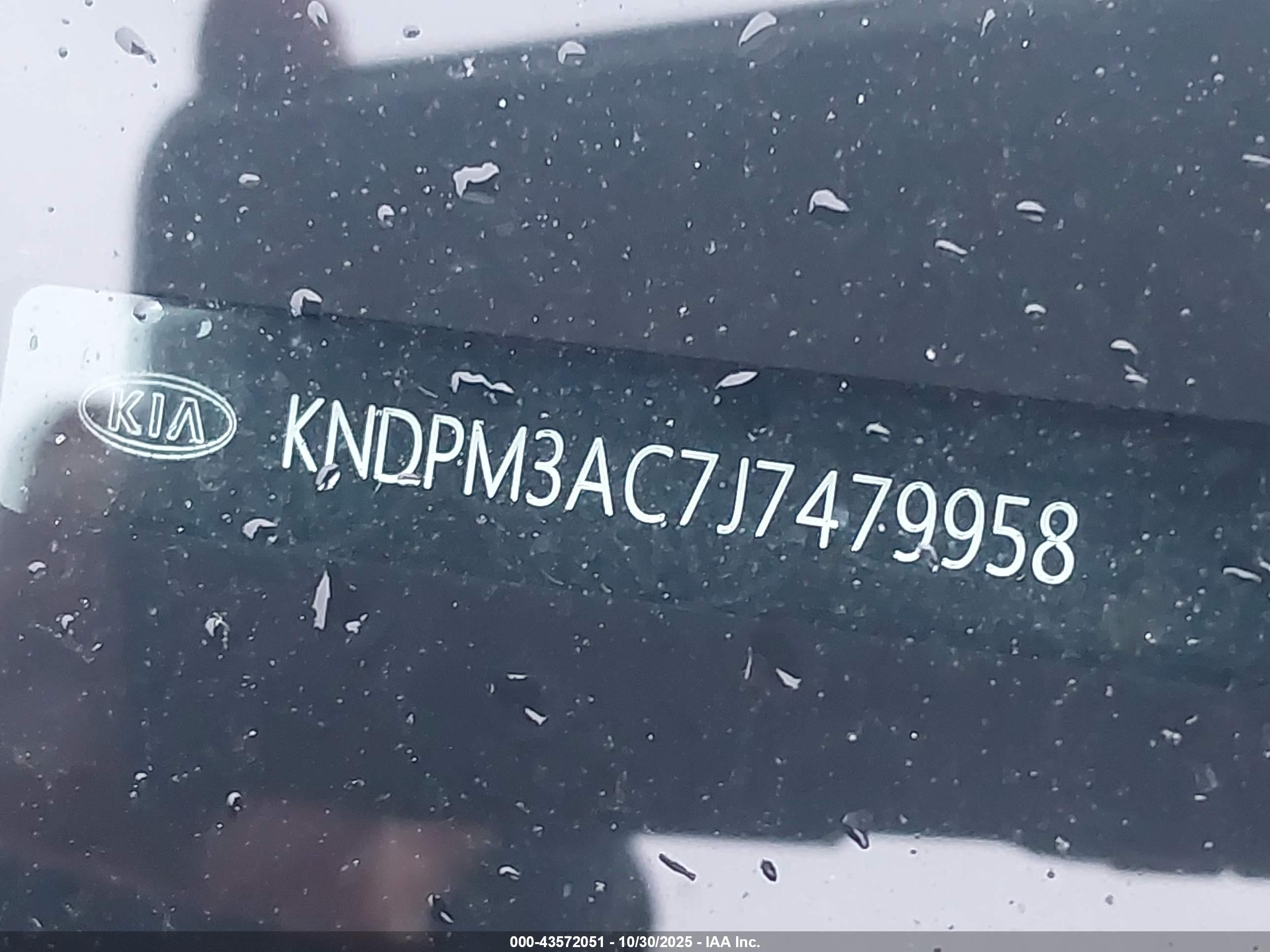 KIA SPORTAGE image 9
