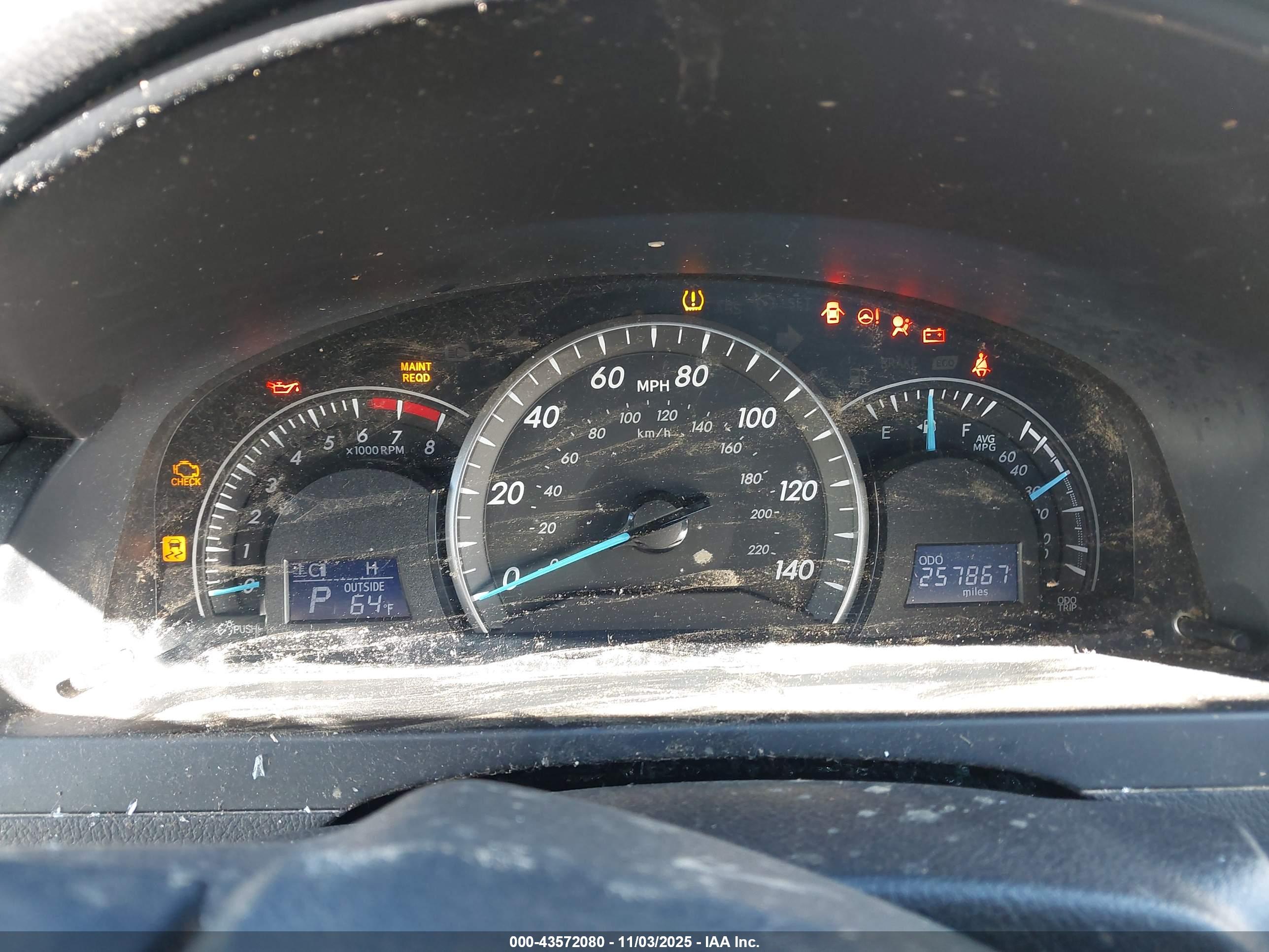 TOYOTA CAMRY image 7