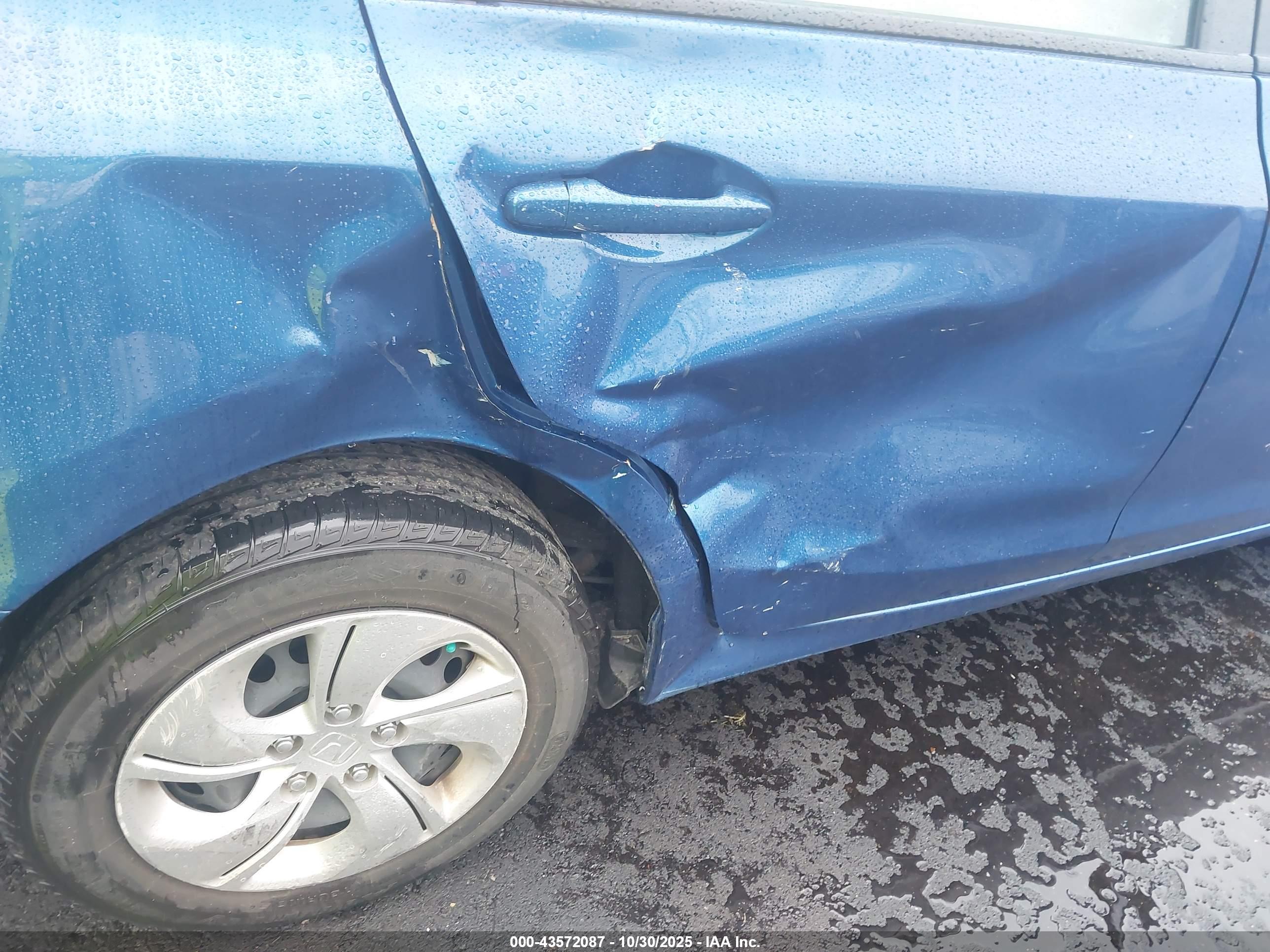 HONDA CIVIC image 6