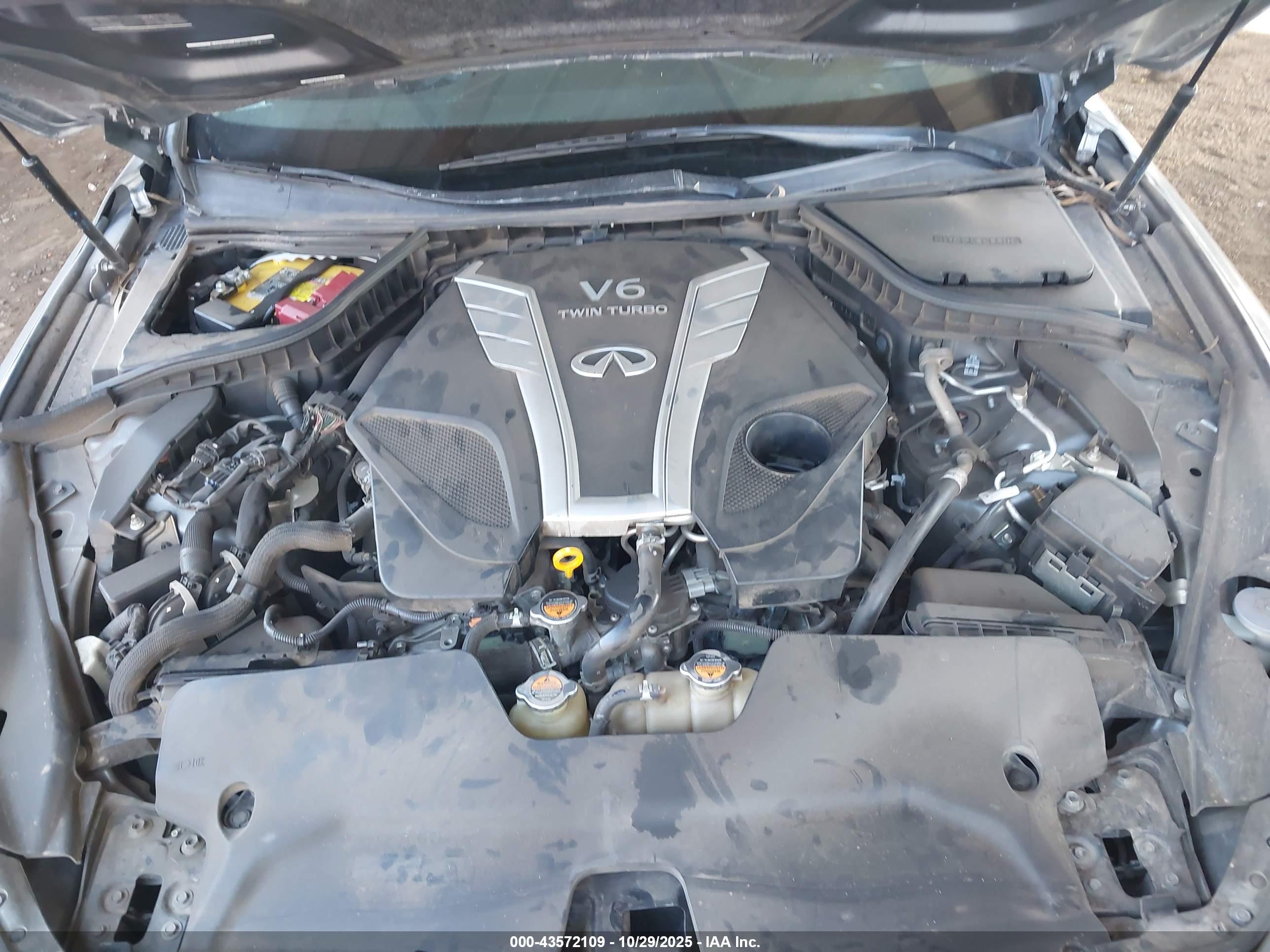 INFINITI Q50 image 10