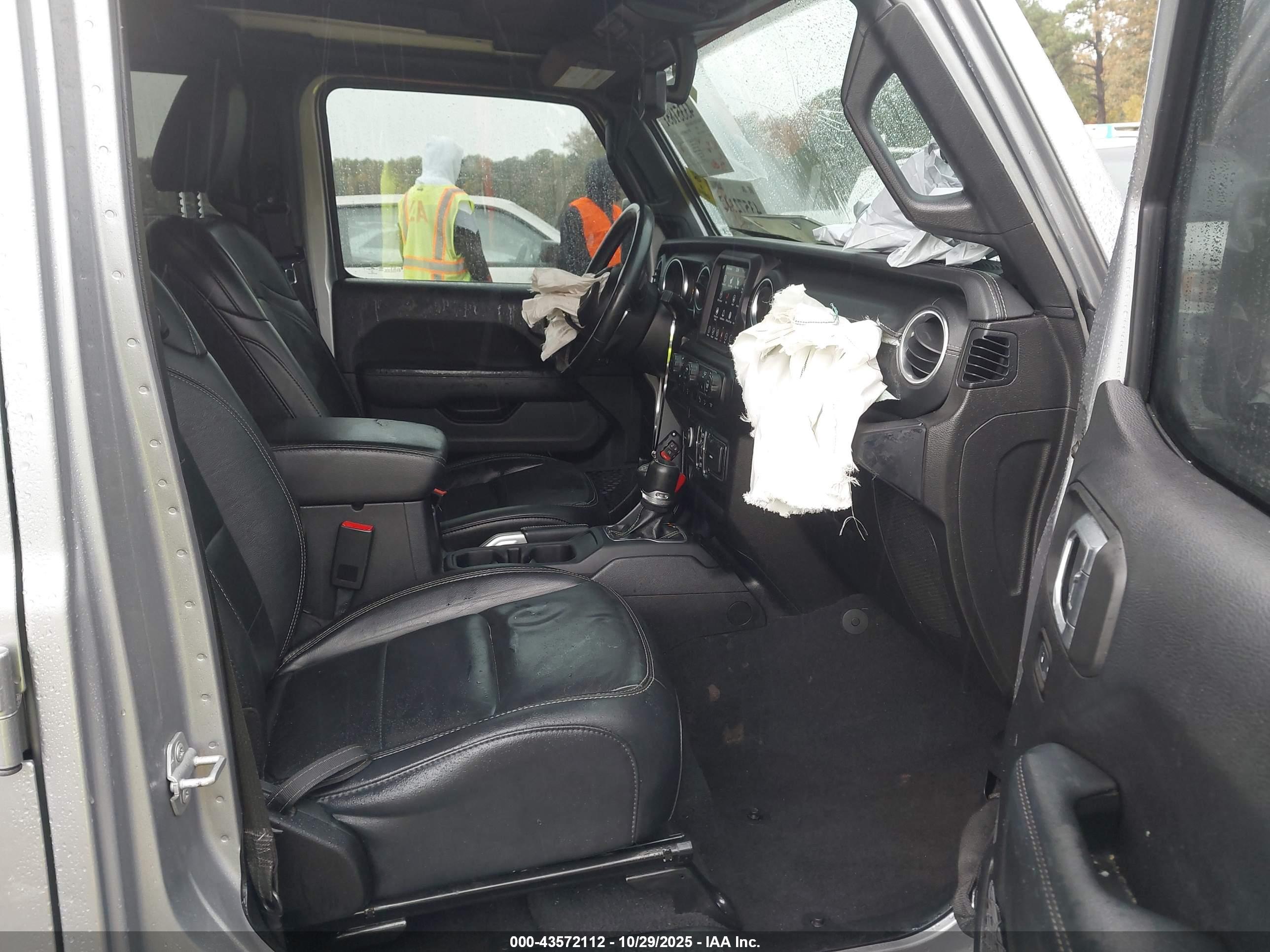 JEEP WRANGLER image 5