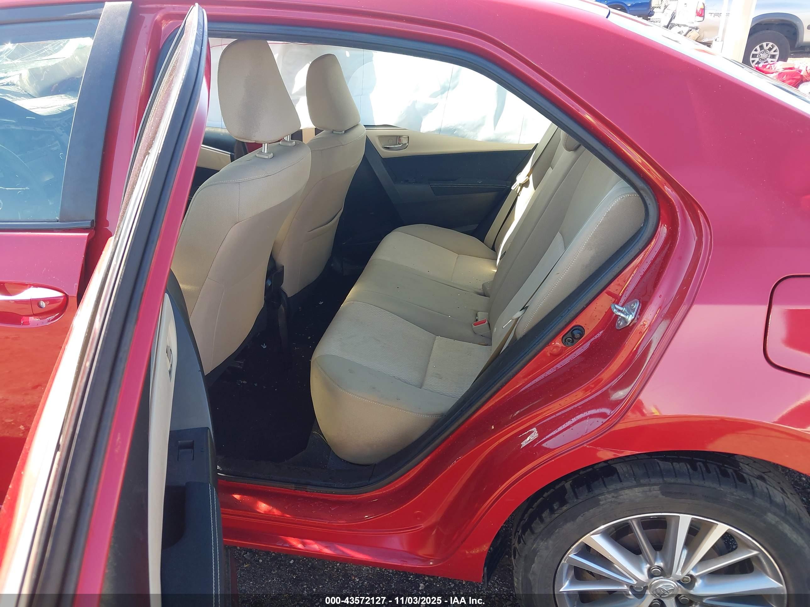 TOYOTA COROLLA image 8