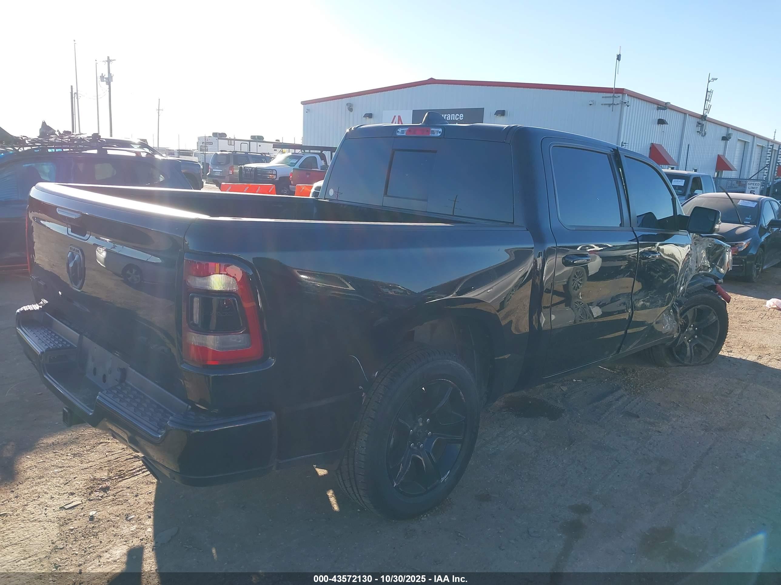RAM 1500 image 4