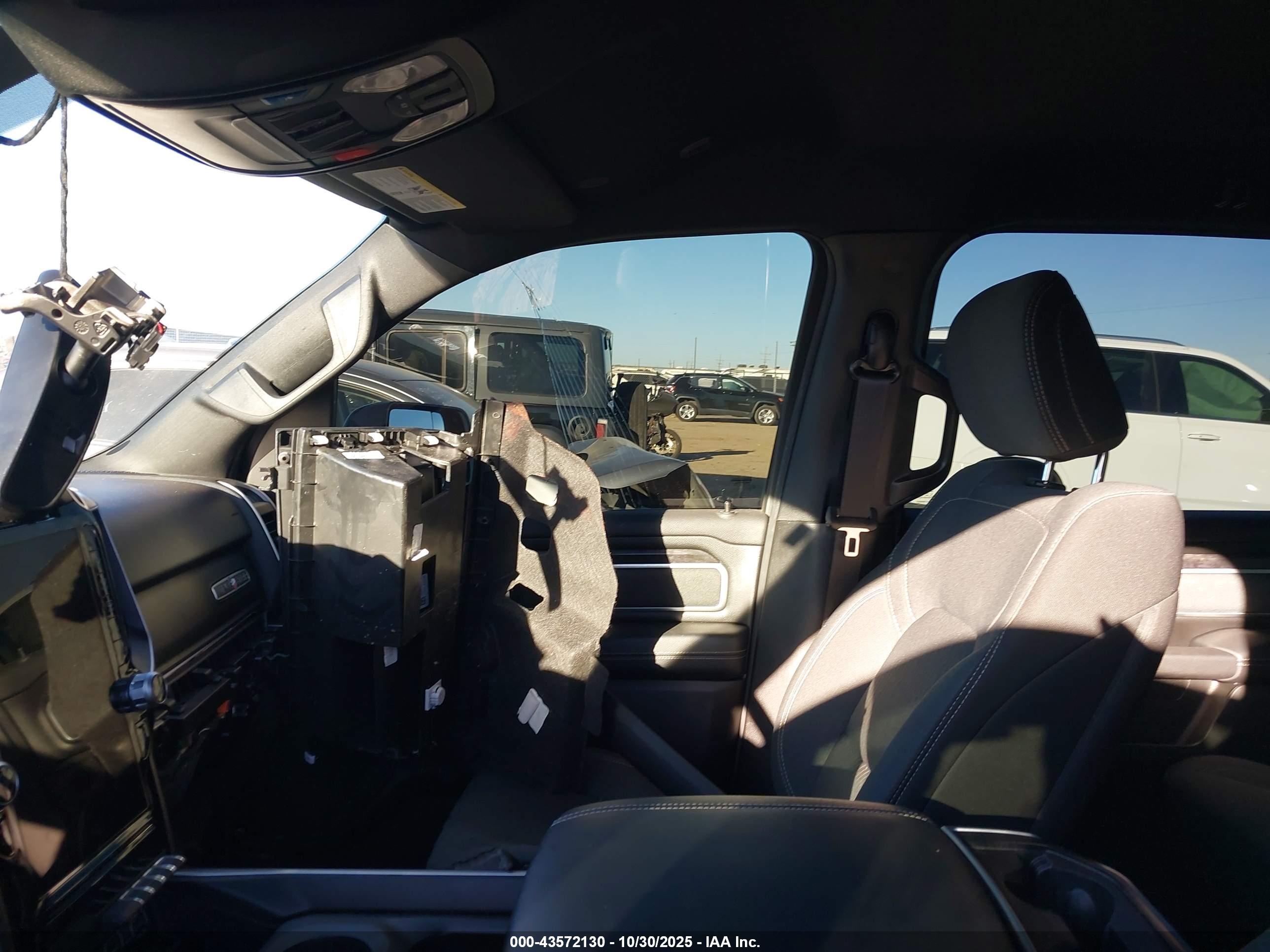 RAM 1500 image 5