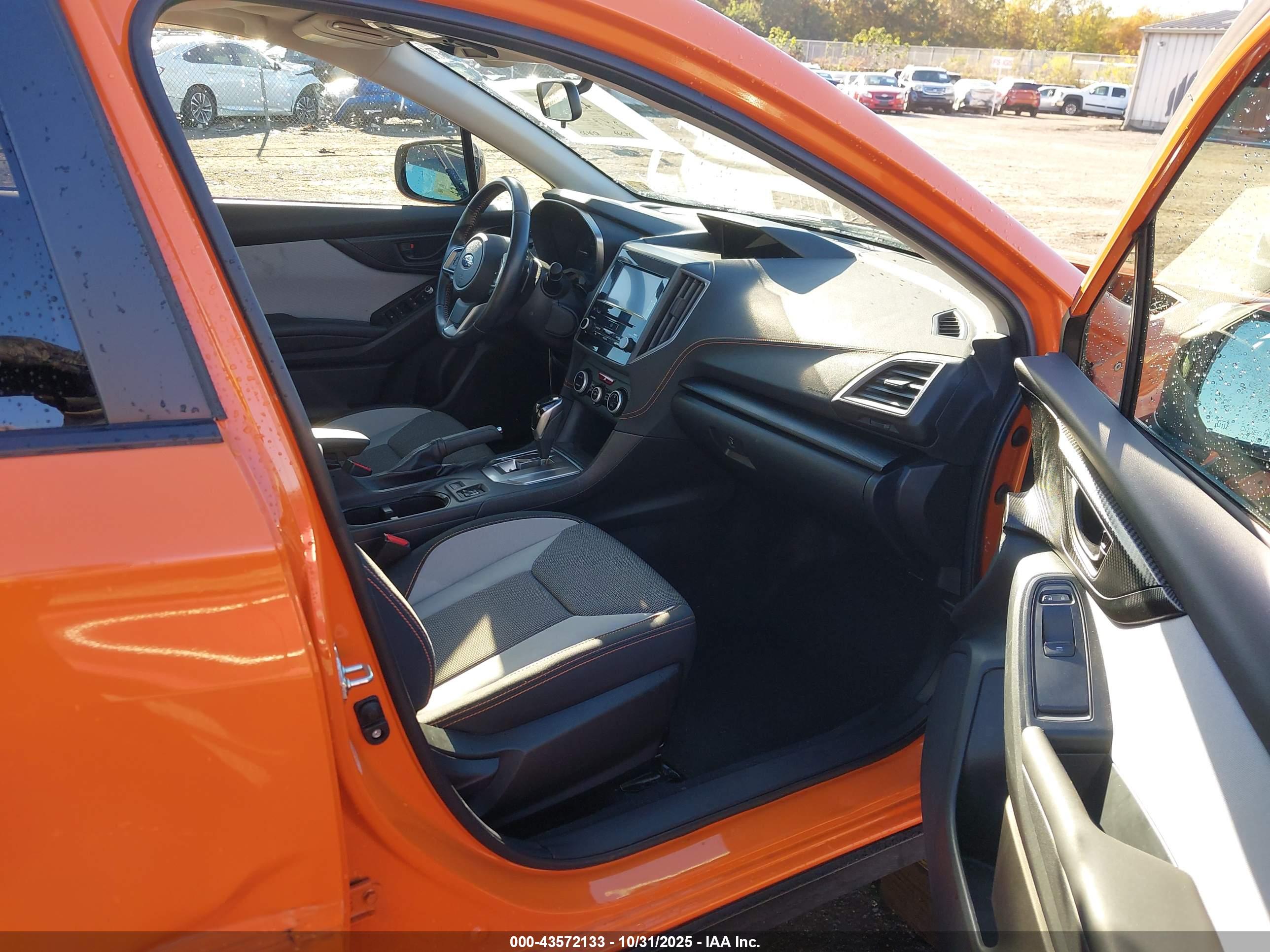 SUBARU CROSSTREK image 5