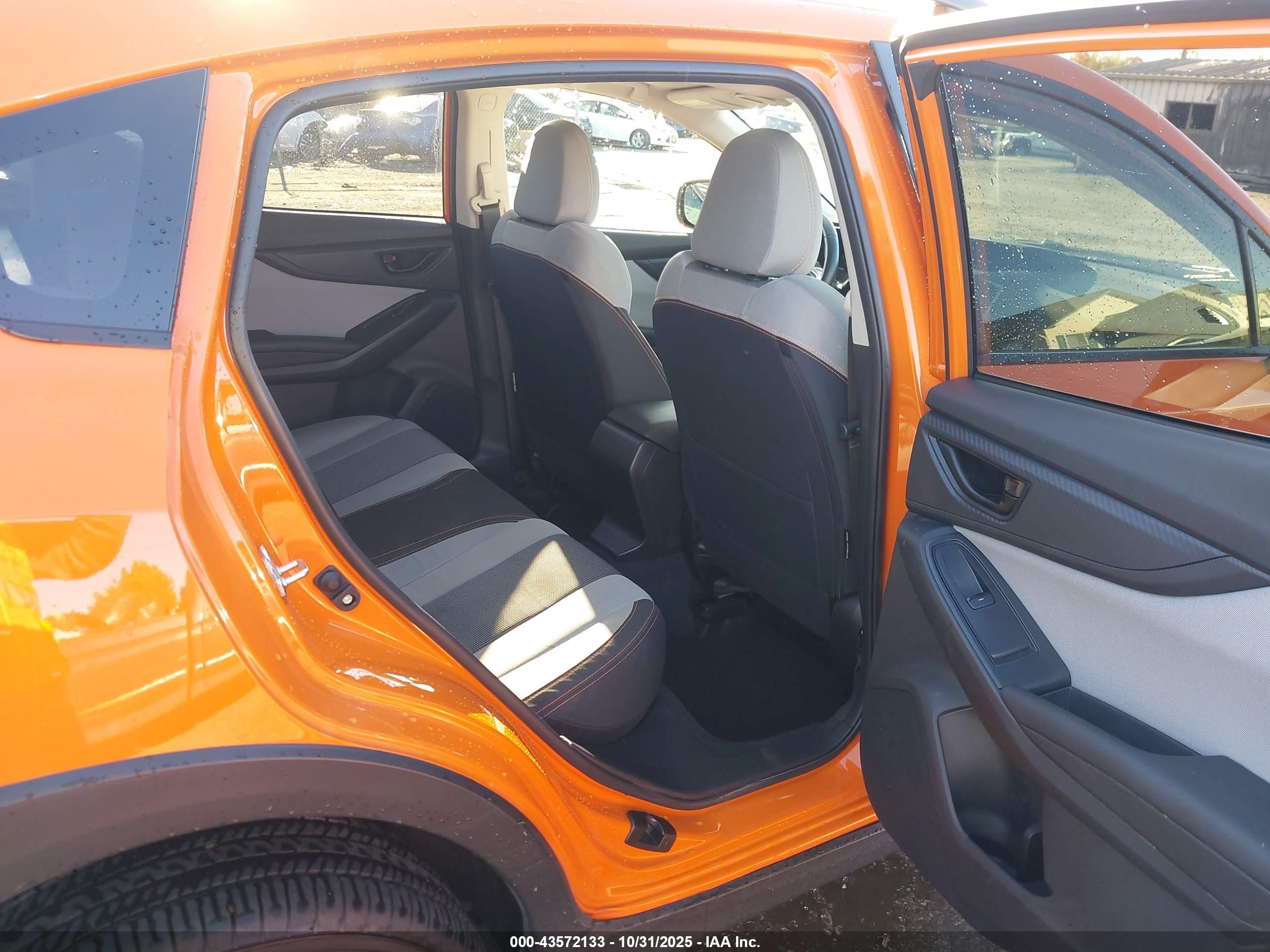 SUBARU CROSSTREK image 8