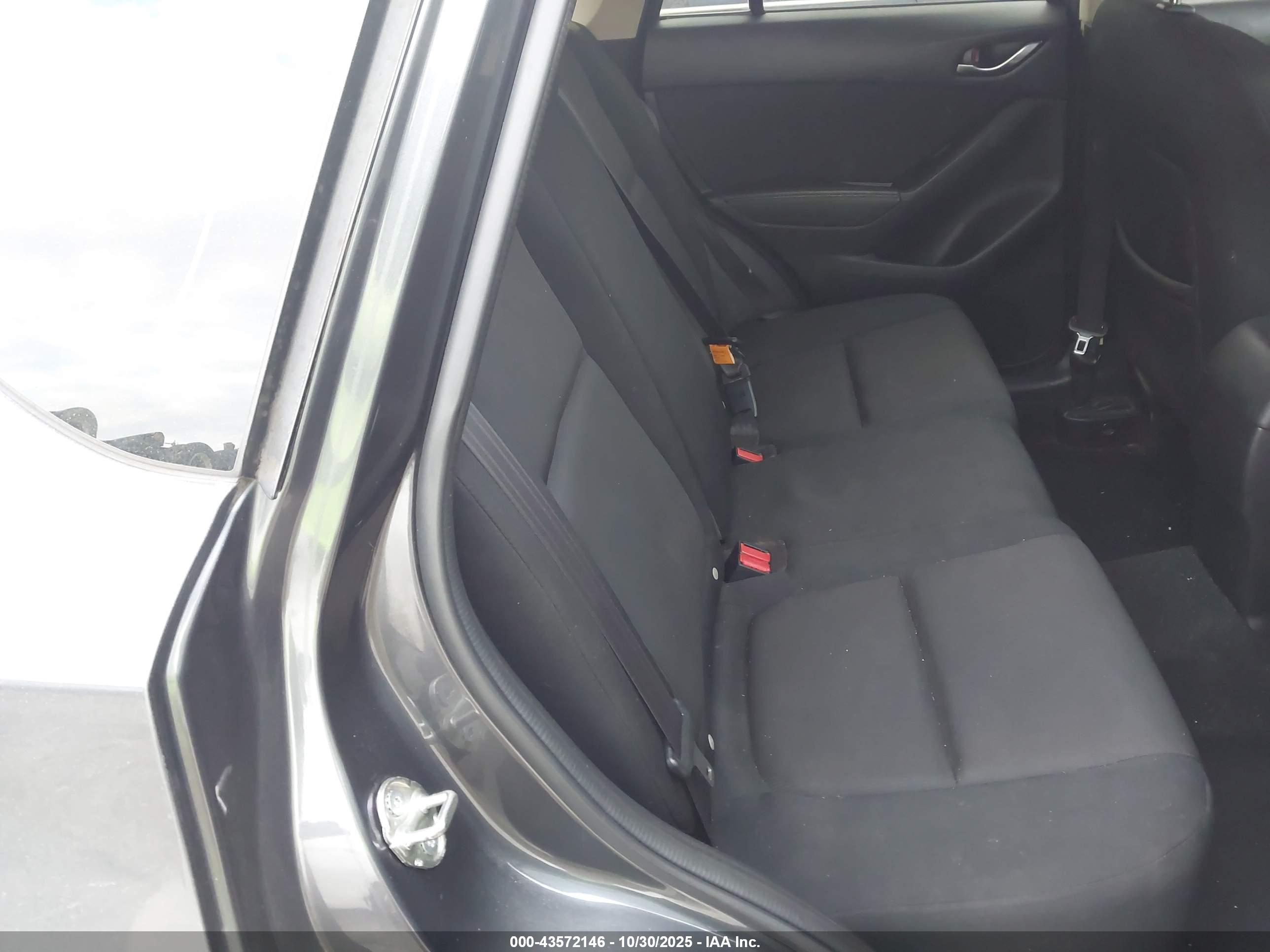 MAZDA CX-5 image 8