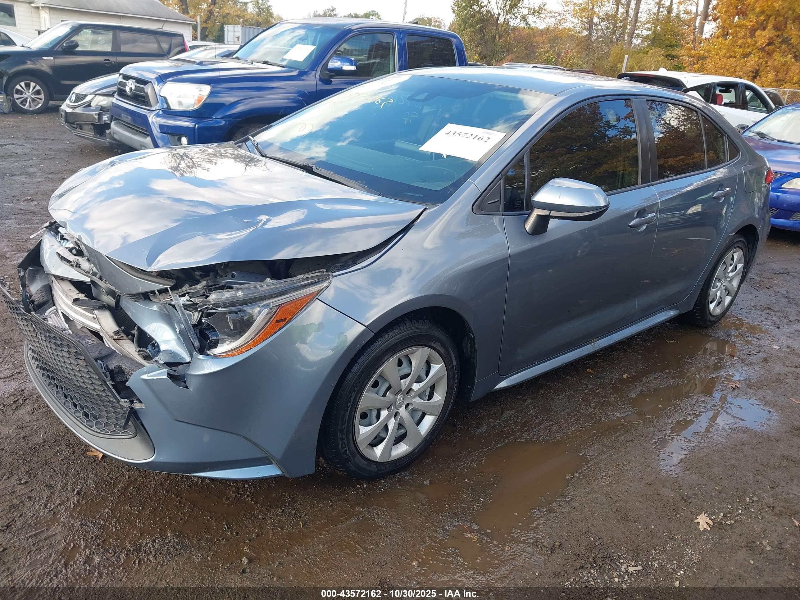TOYOTA COROLLA image 2