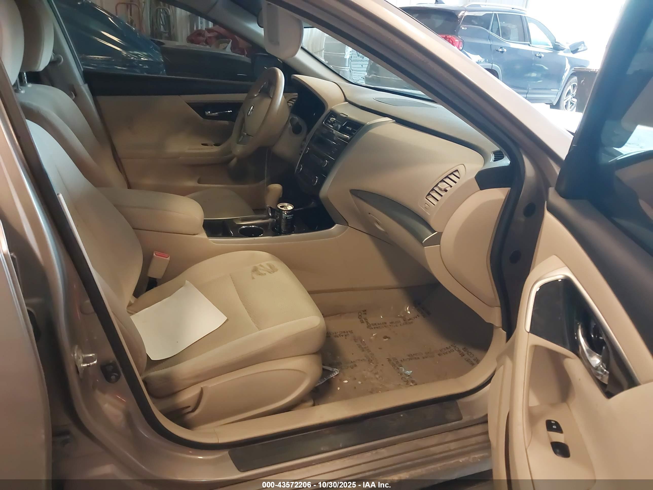 NISSAN ALTIMA image 5