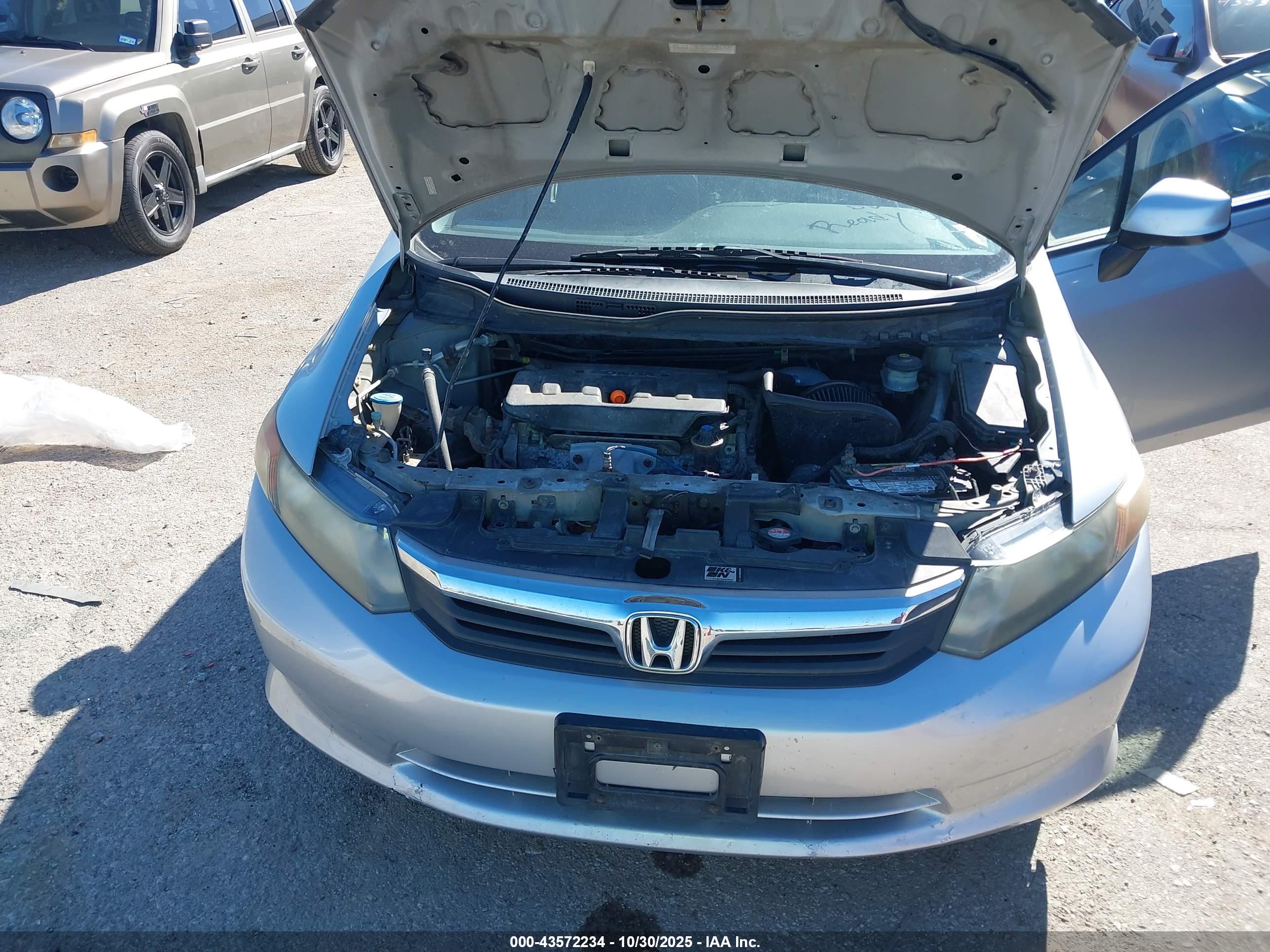 HONDA CIVIC image 10