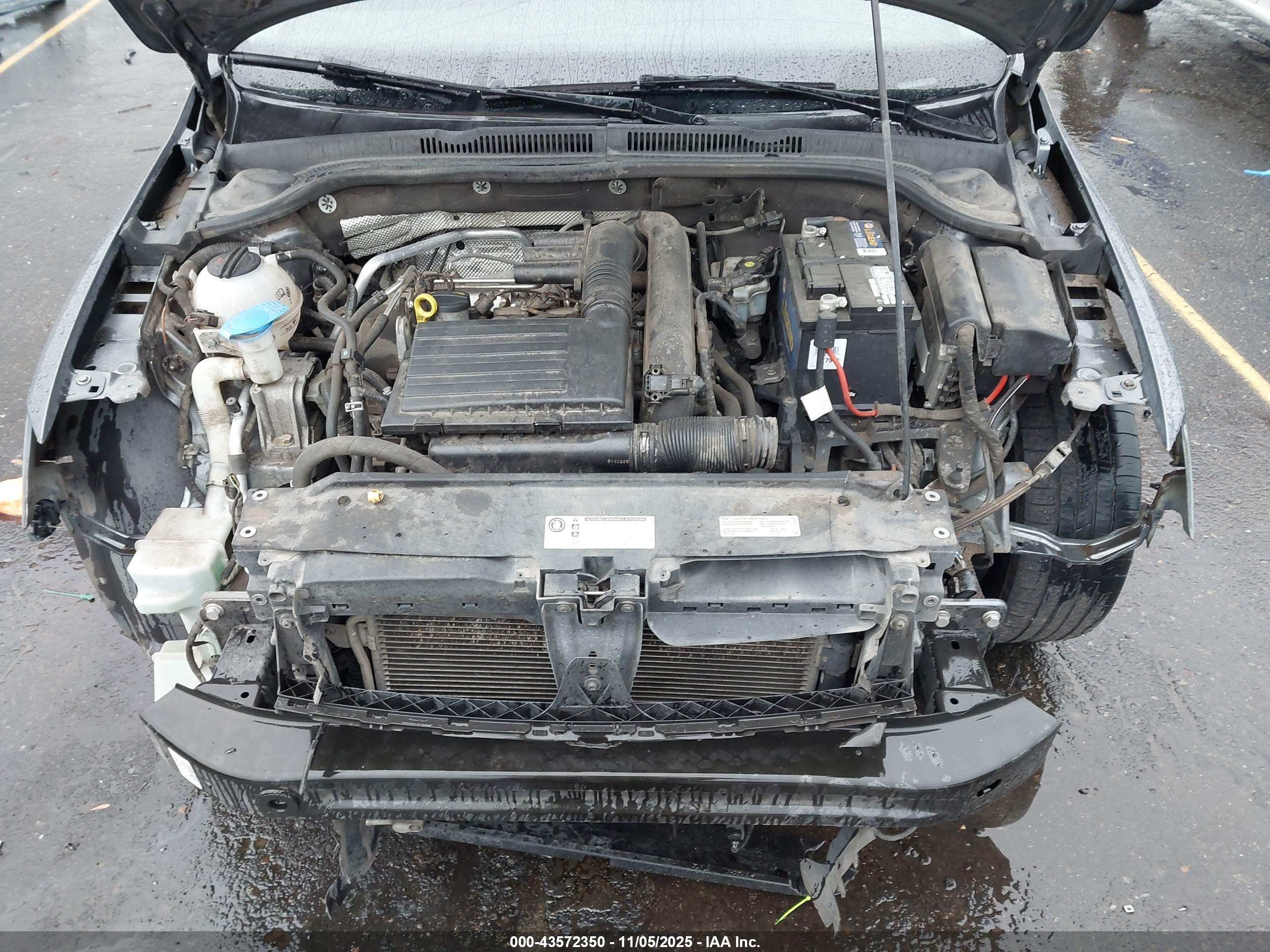 VOLKSWAGEN JETTA image 10