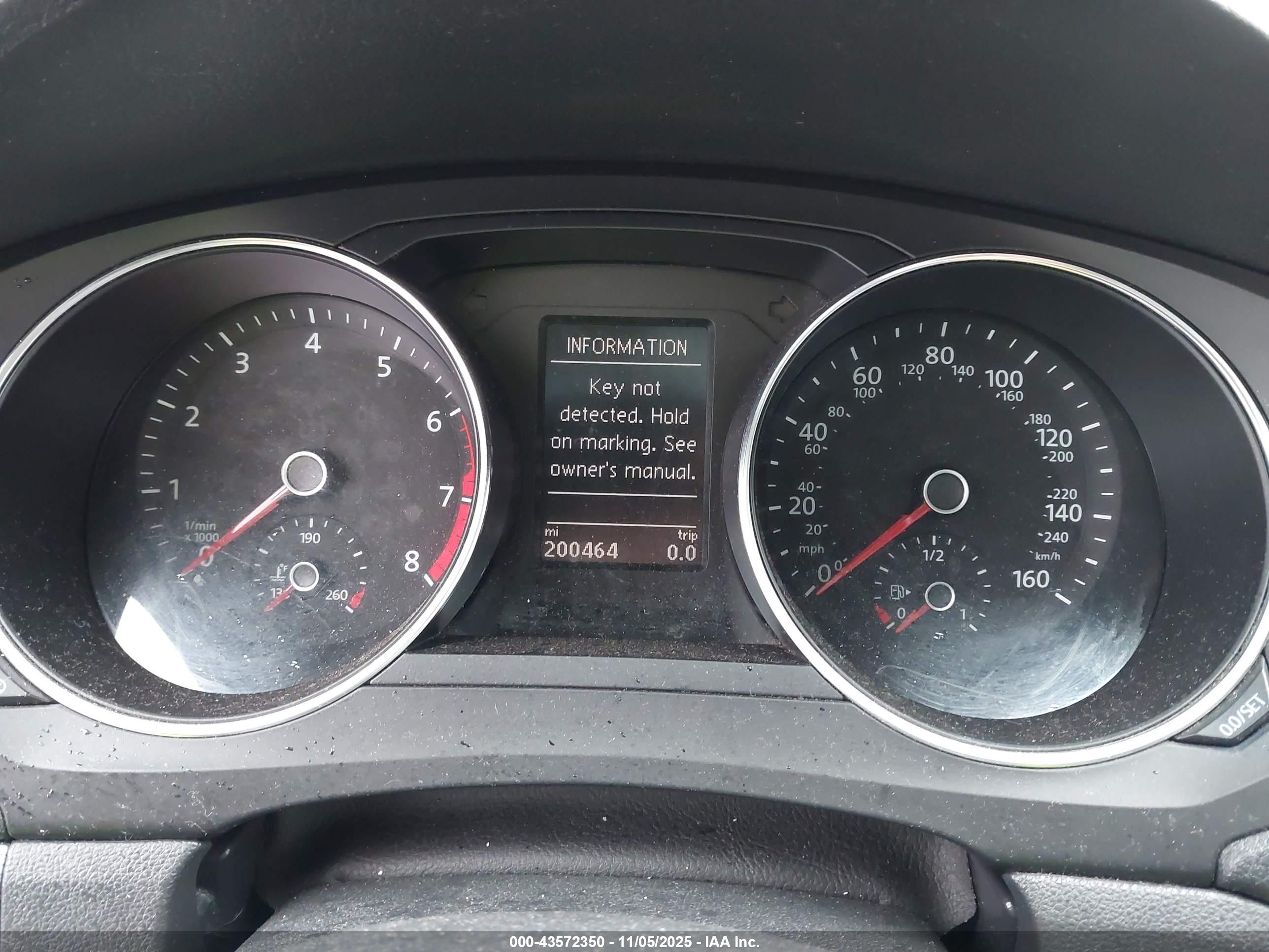 VOLKSWAGEN JETTA image 7