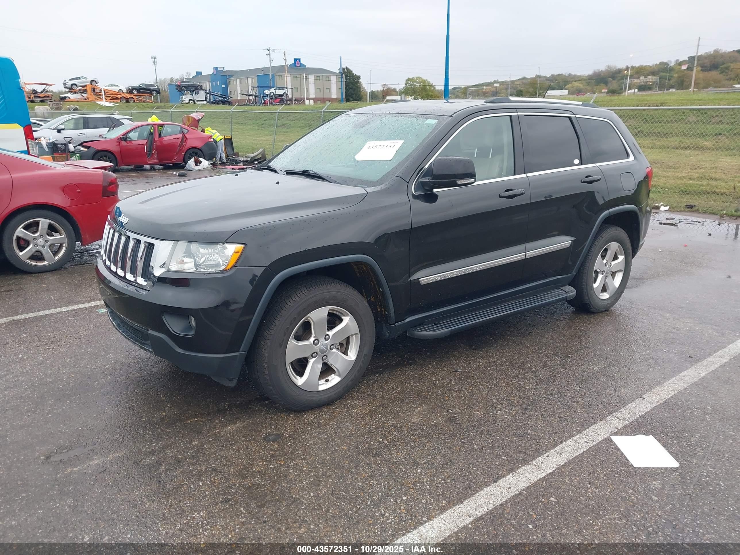 JEEP GRAND image 2