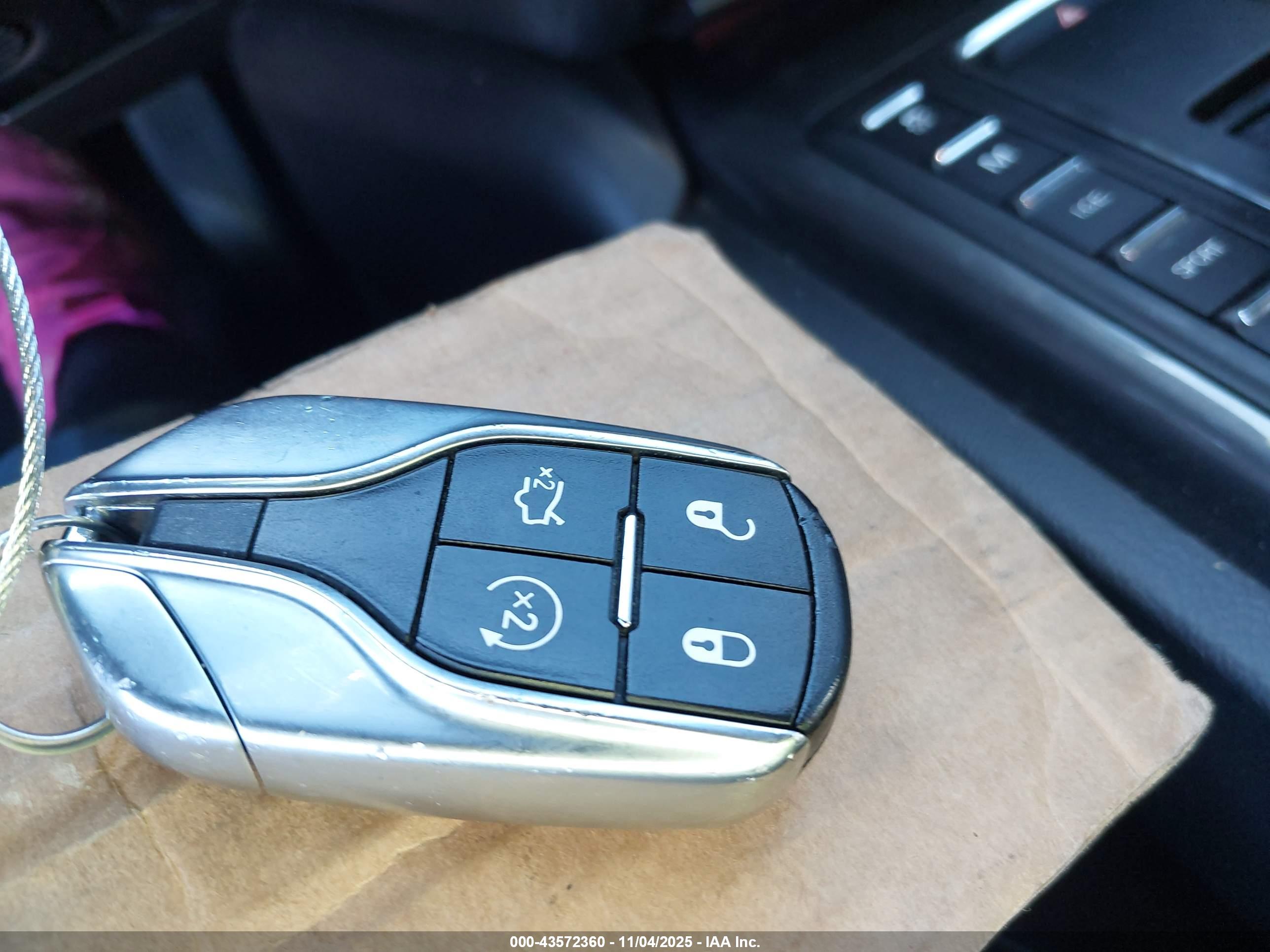 MASERATI GHIBLI image 11