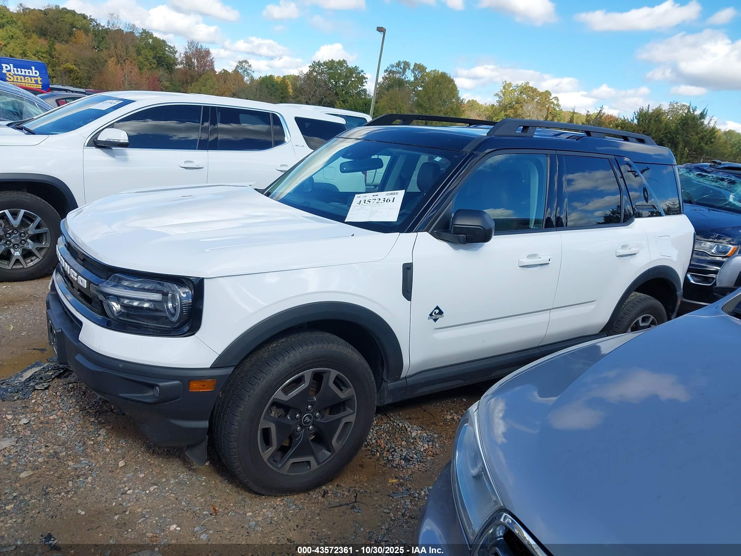 FORD BRONCO image 2