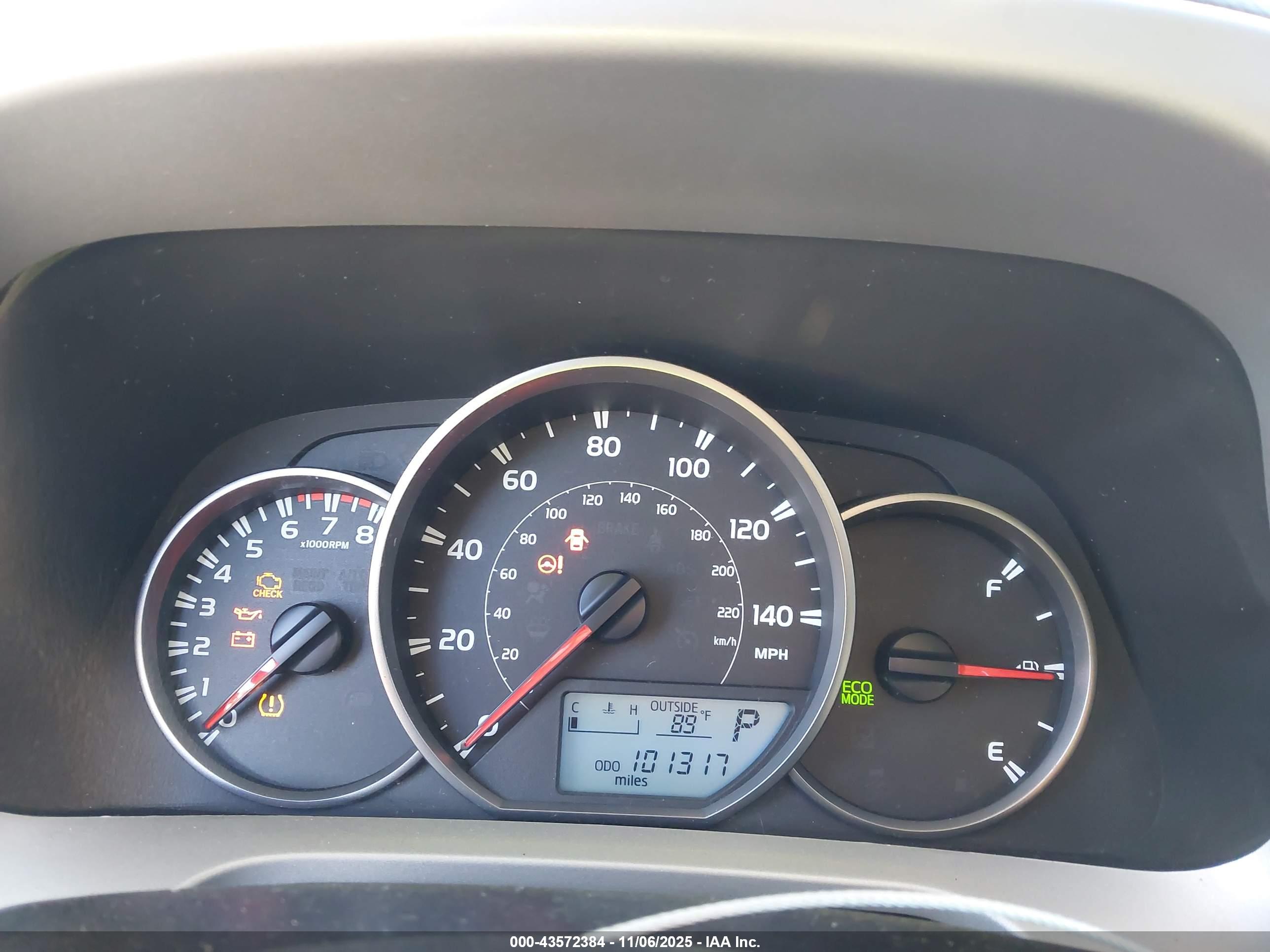 TOYOTA RAV4 image 7