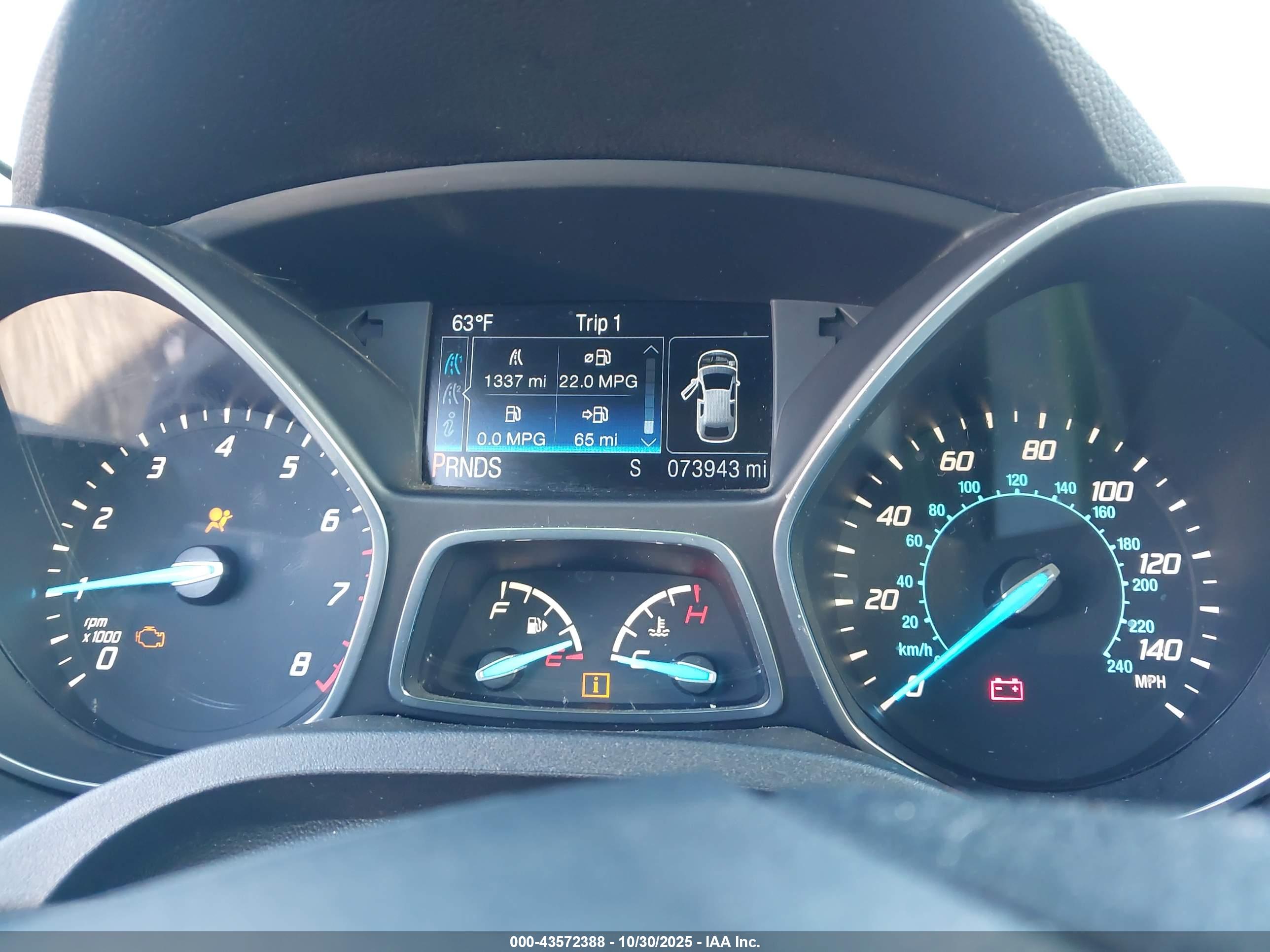 FORD ESCAPE image 7