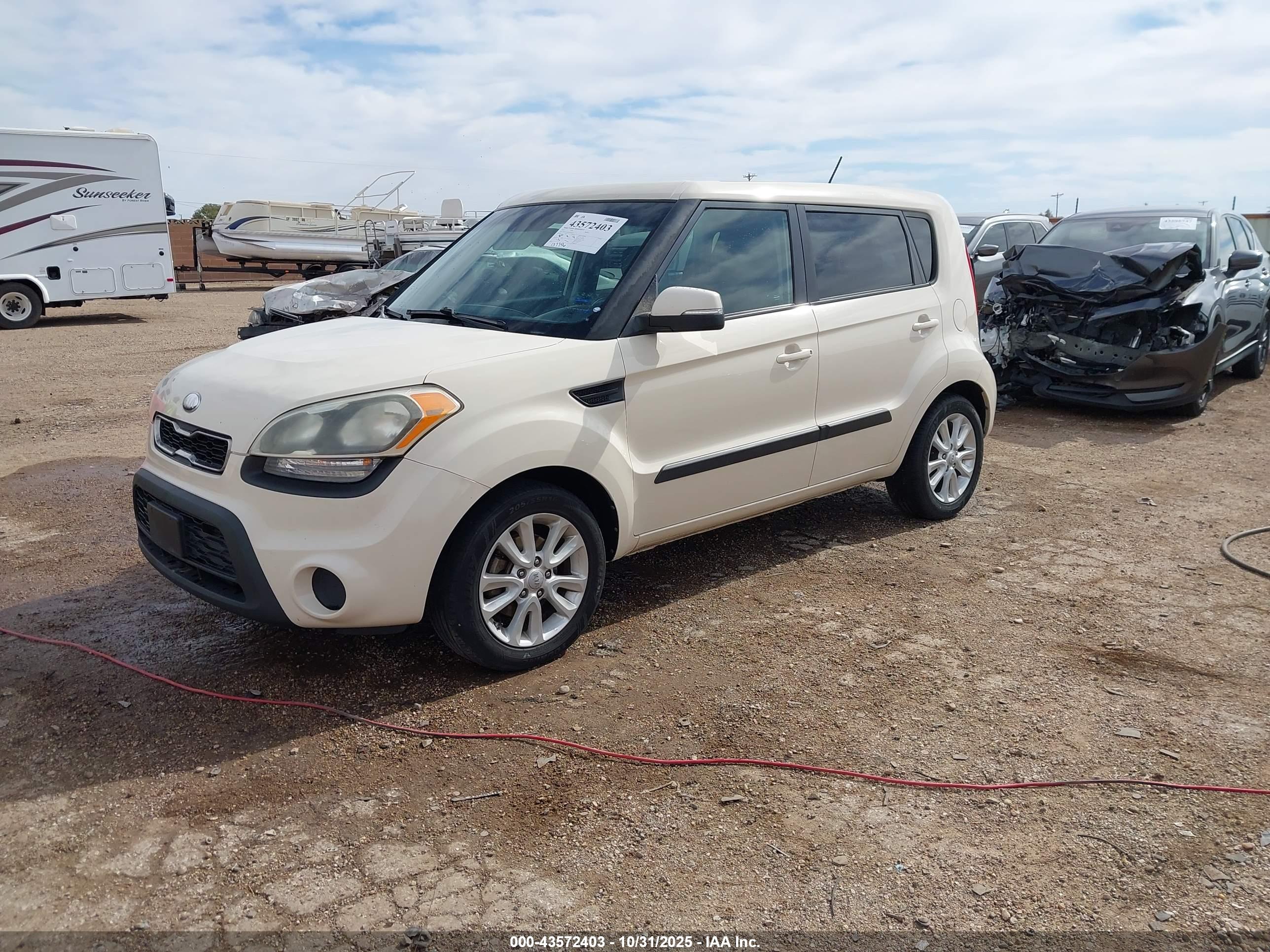 KIA SOUL image 2