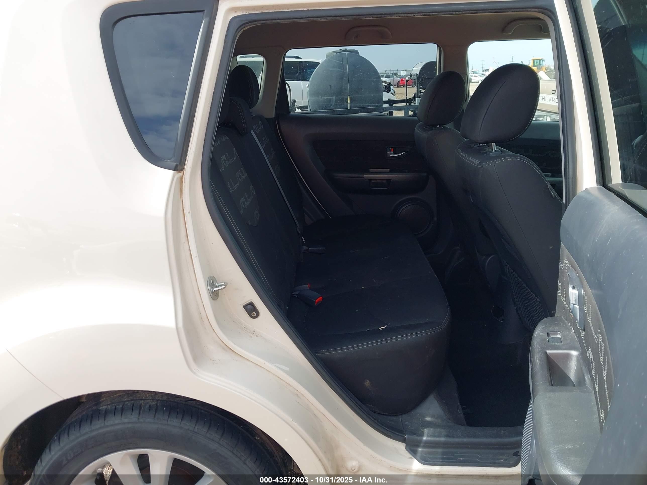 KIA SOUL image 8