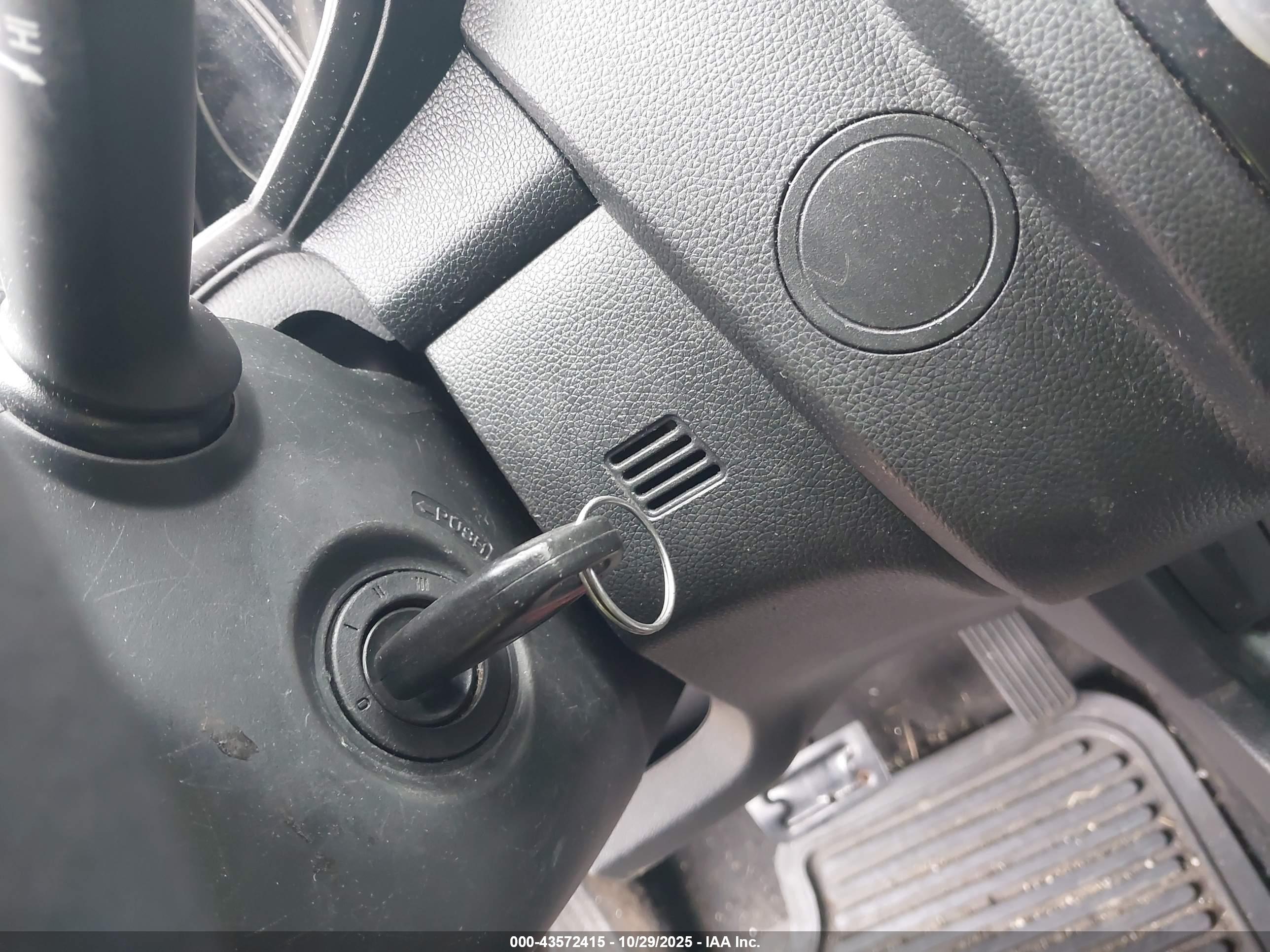 HONDA FIT image 11