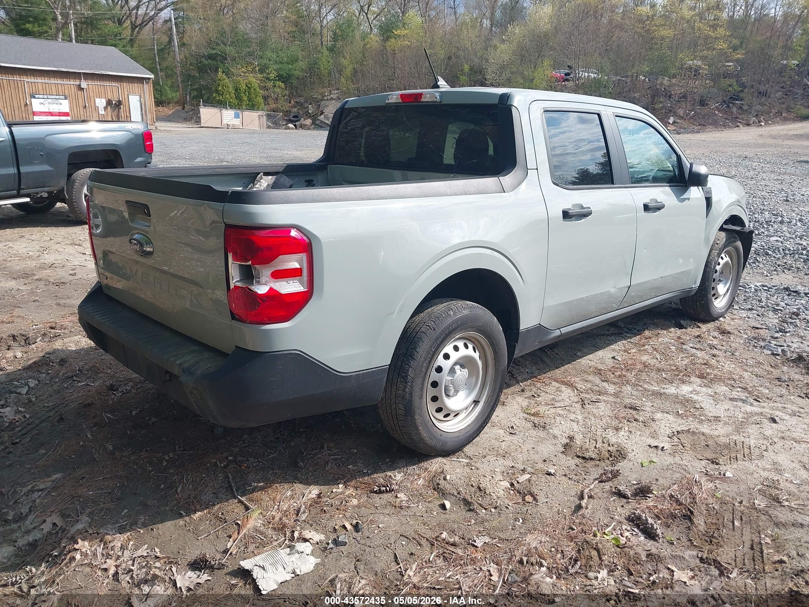 FORD MAVERICK image 4