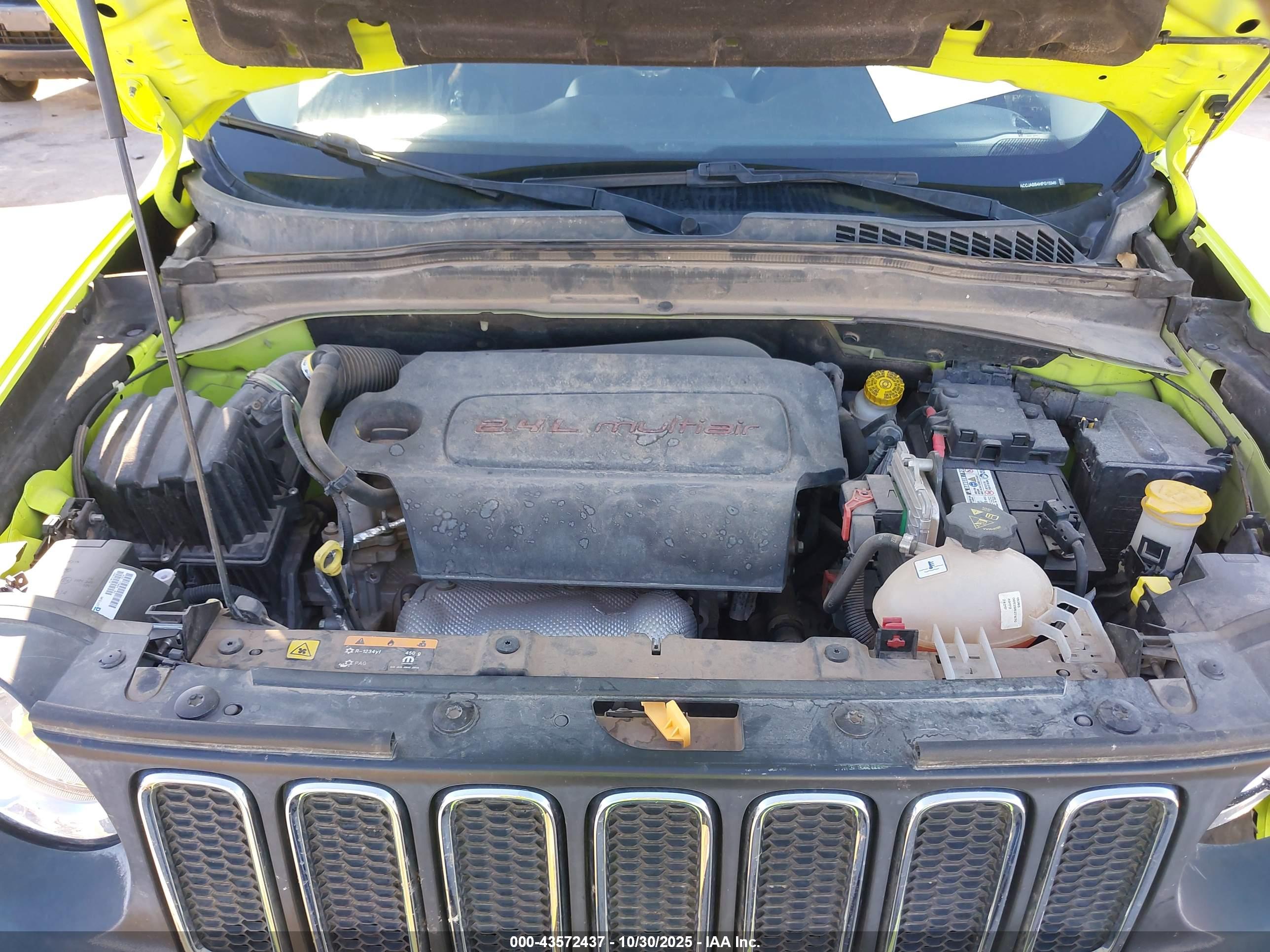 JEEP RENEGADE image 10