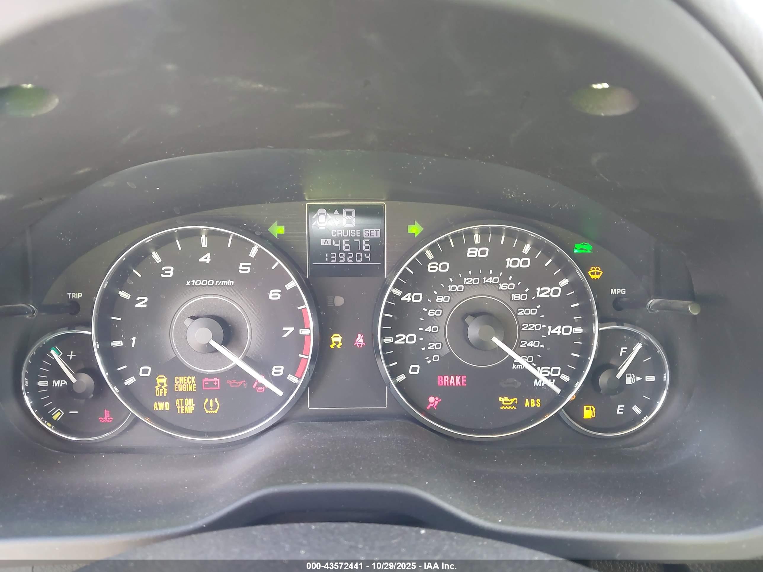 SUBARU OUTBACK image 7