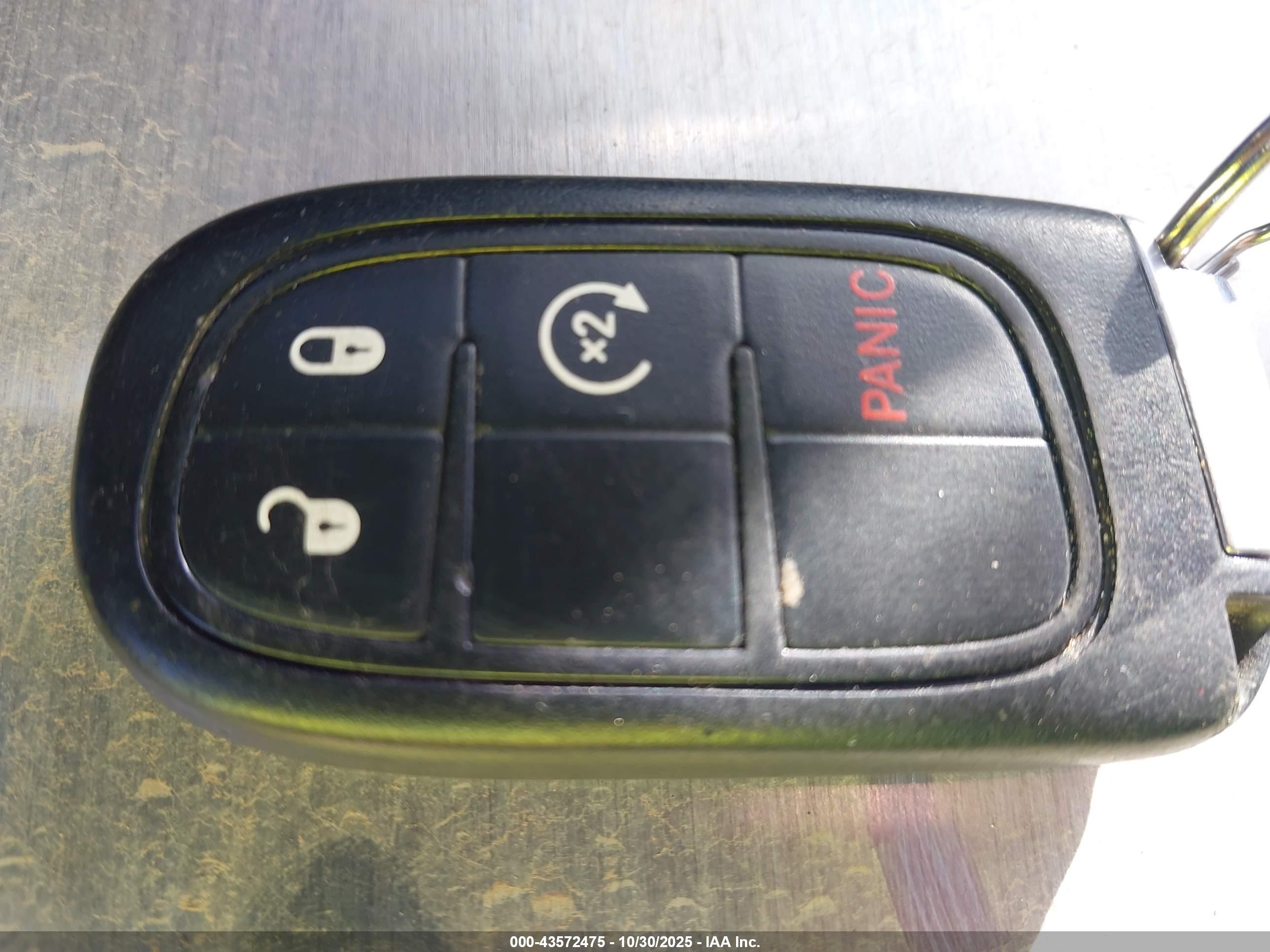 JEEP CHEROKEE image 11