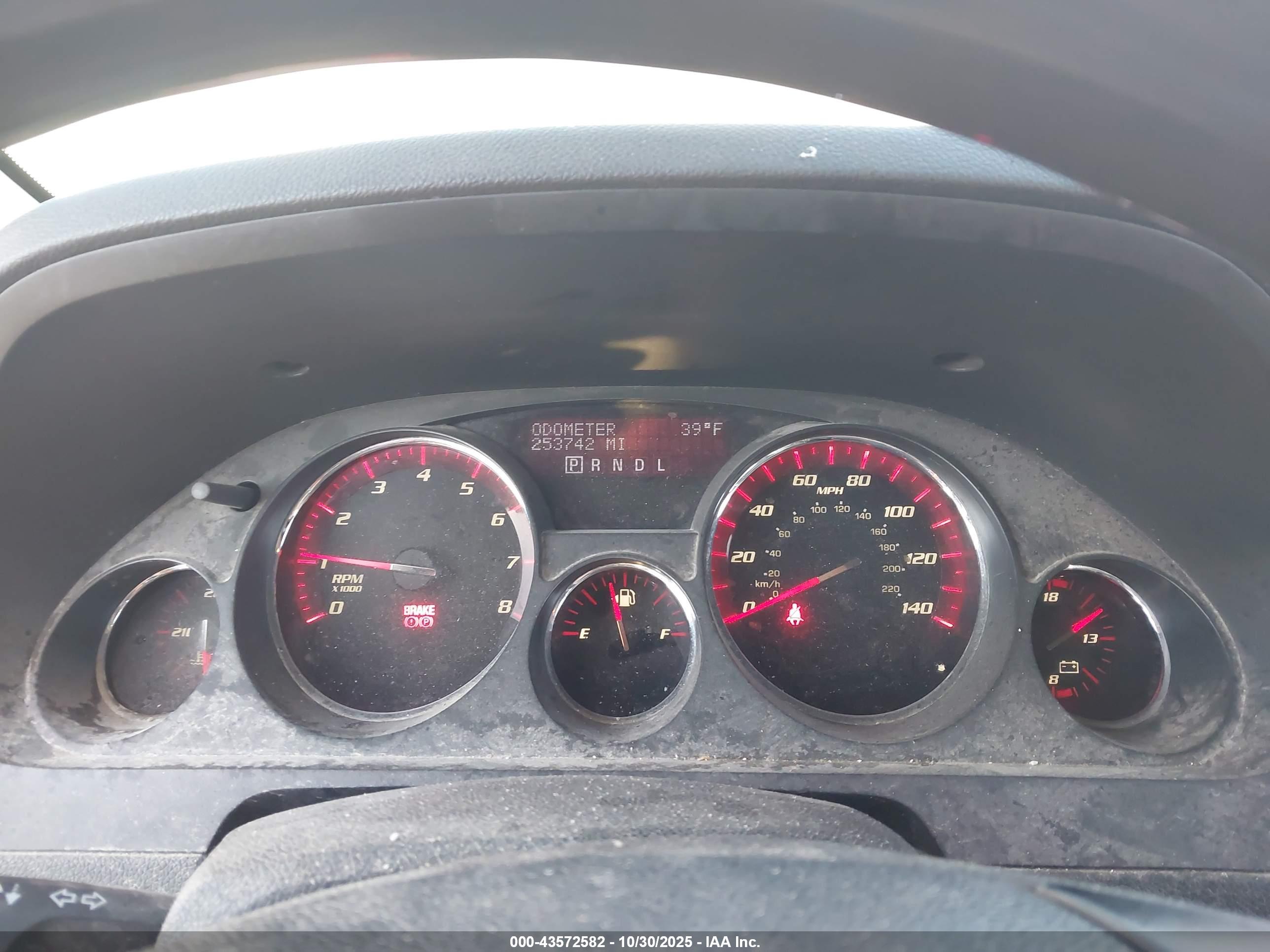 GMC ACADIA image 7