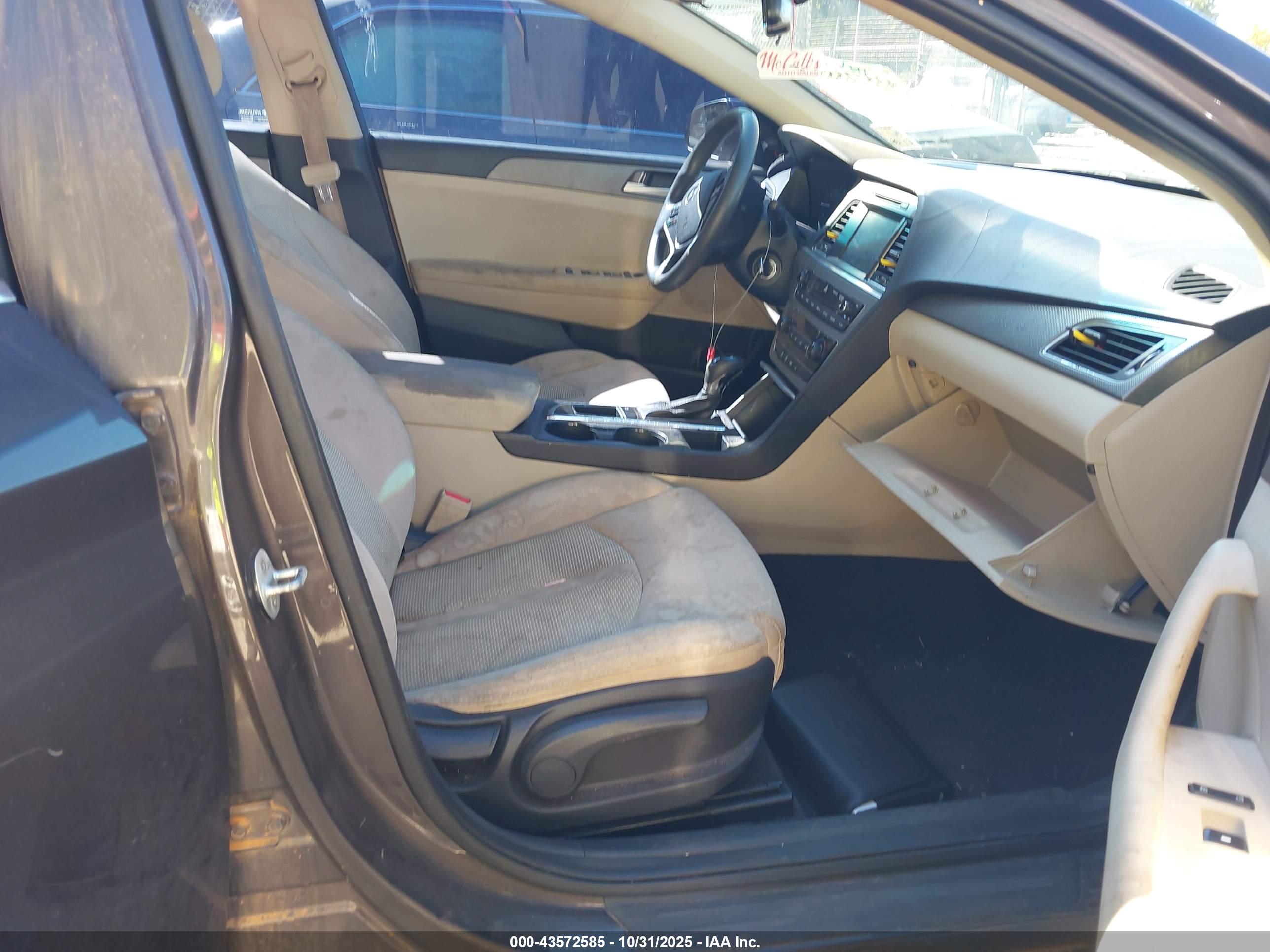 HYUNDAI SONATA image 5