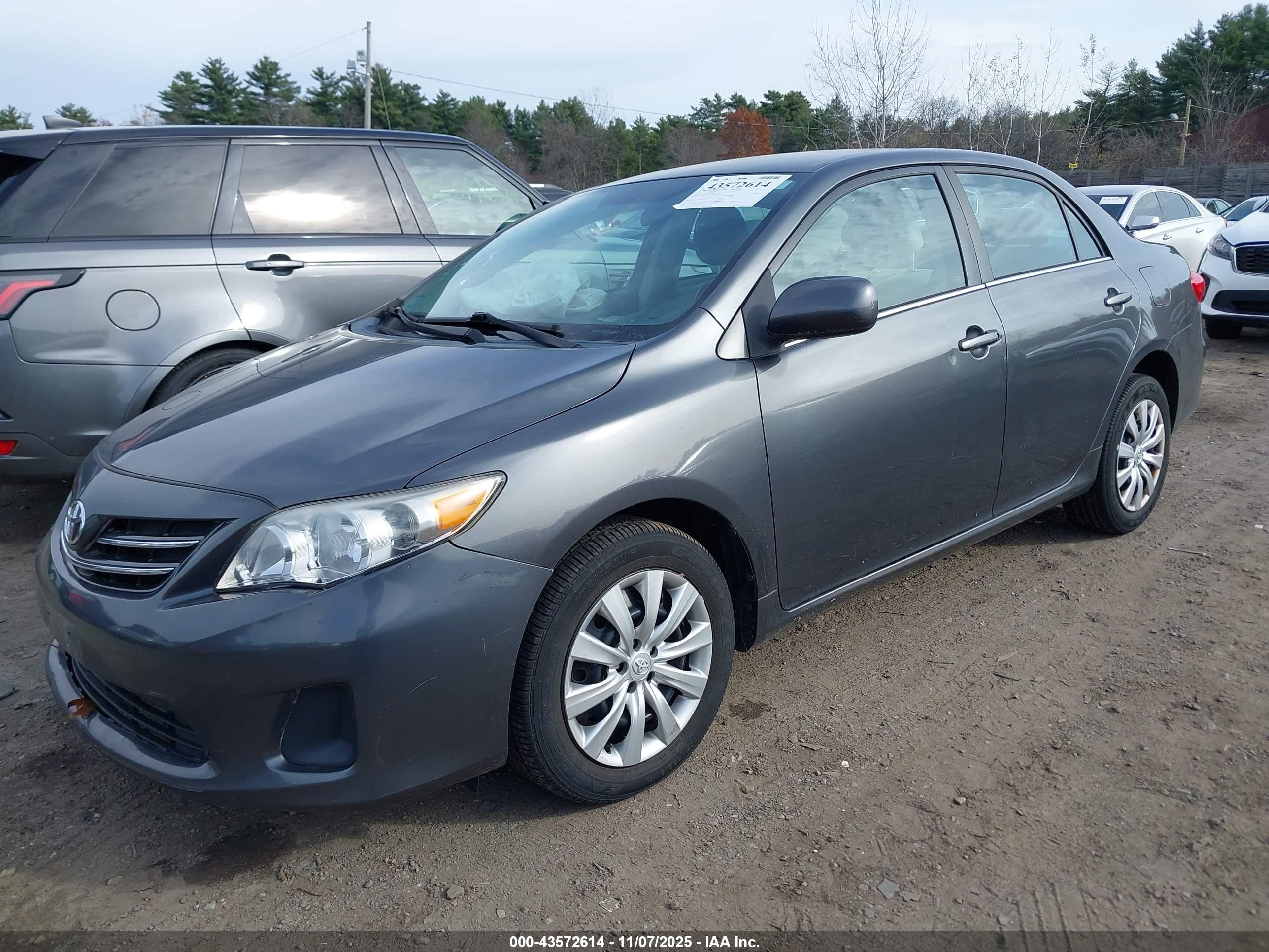 TOYOTA COROLLA image 2