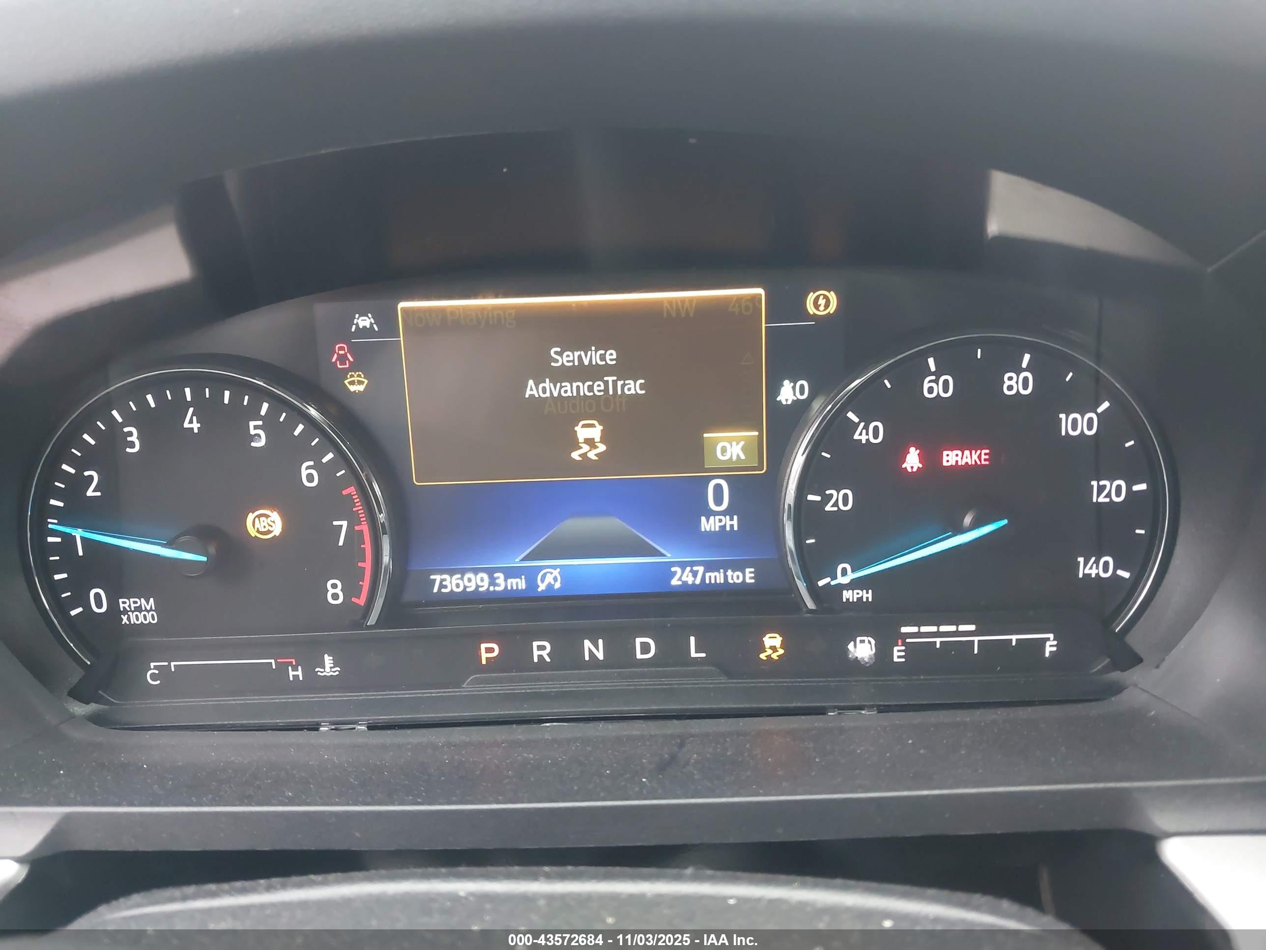 FORD EXPLORER image 7