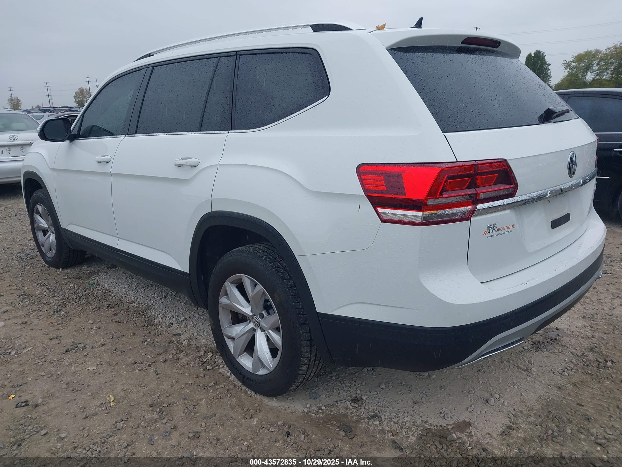 VOLKSWAGEN ATLAS image 3