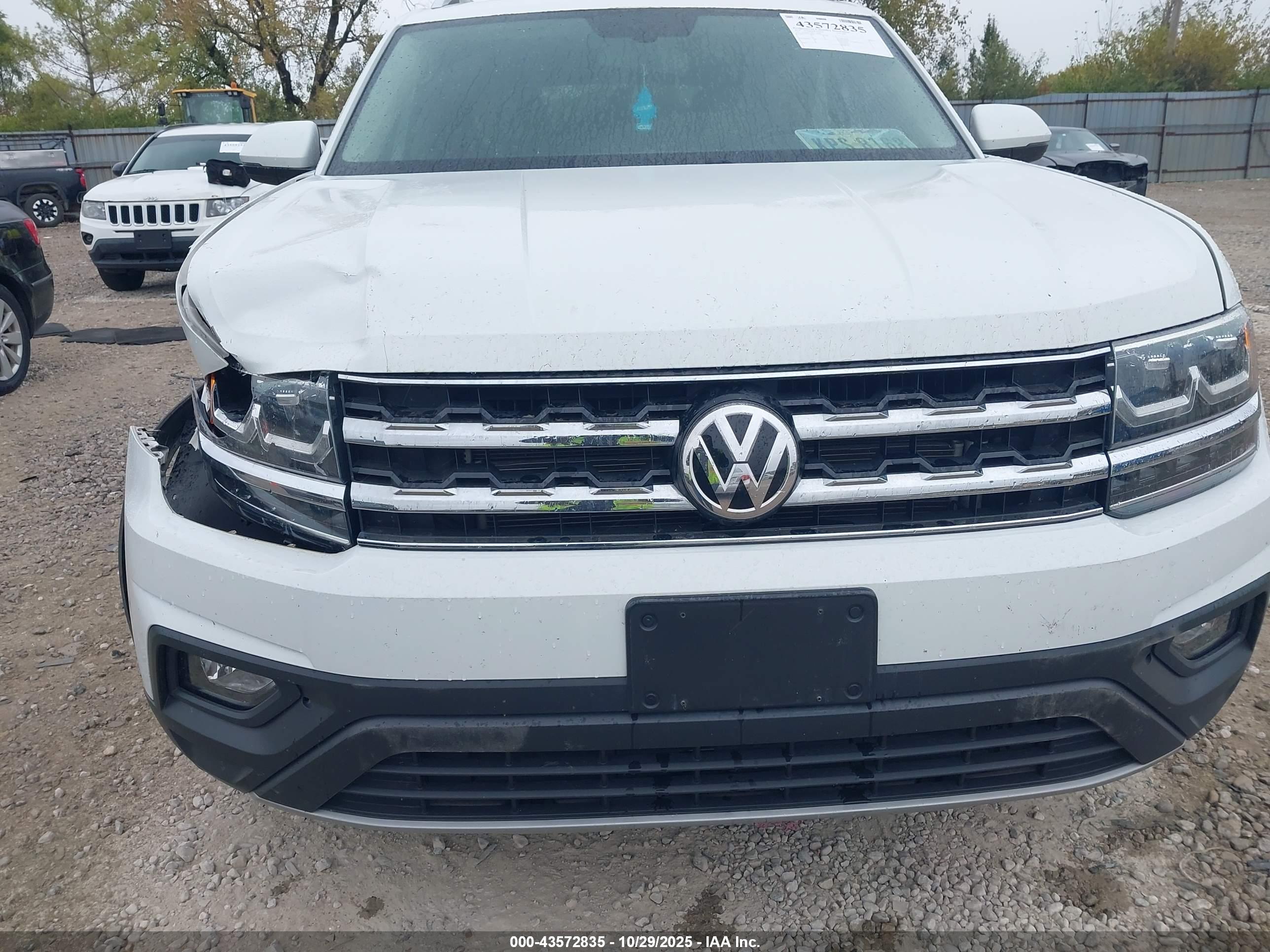 VOLKSWAGEN ATLAS image 6