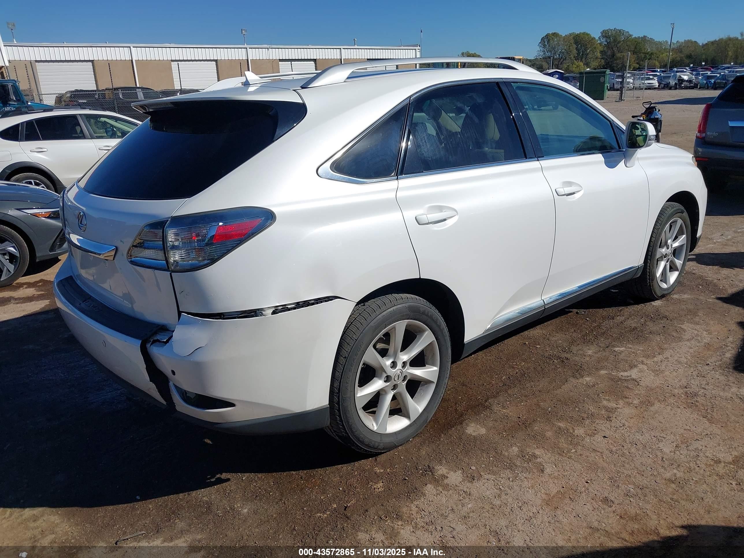 LEXUS RX image 4